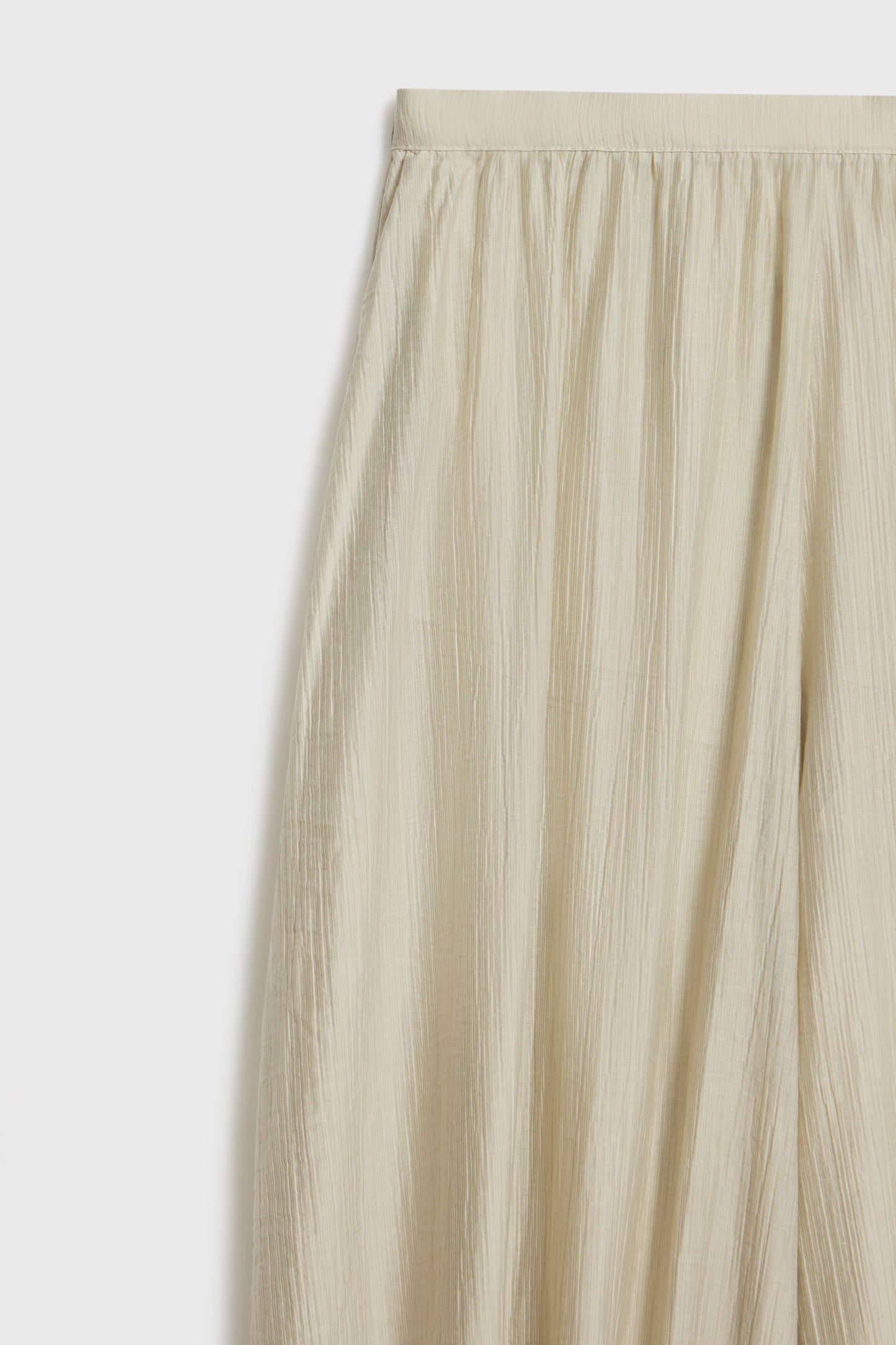 LIGHT BEIGE
