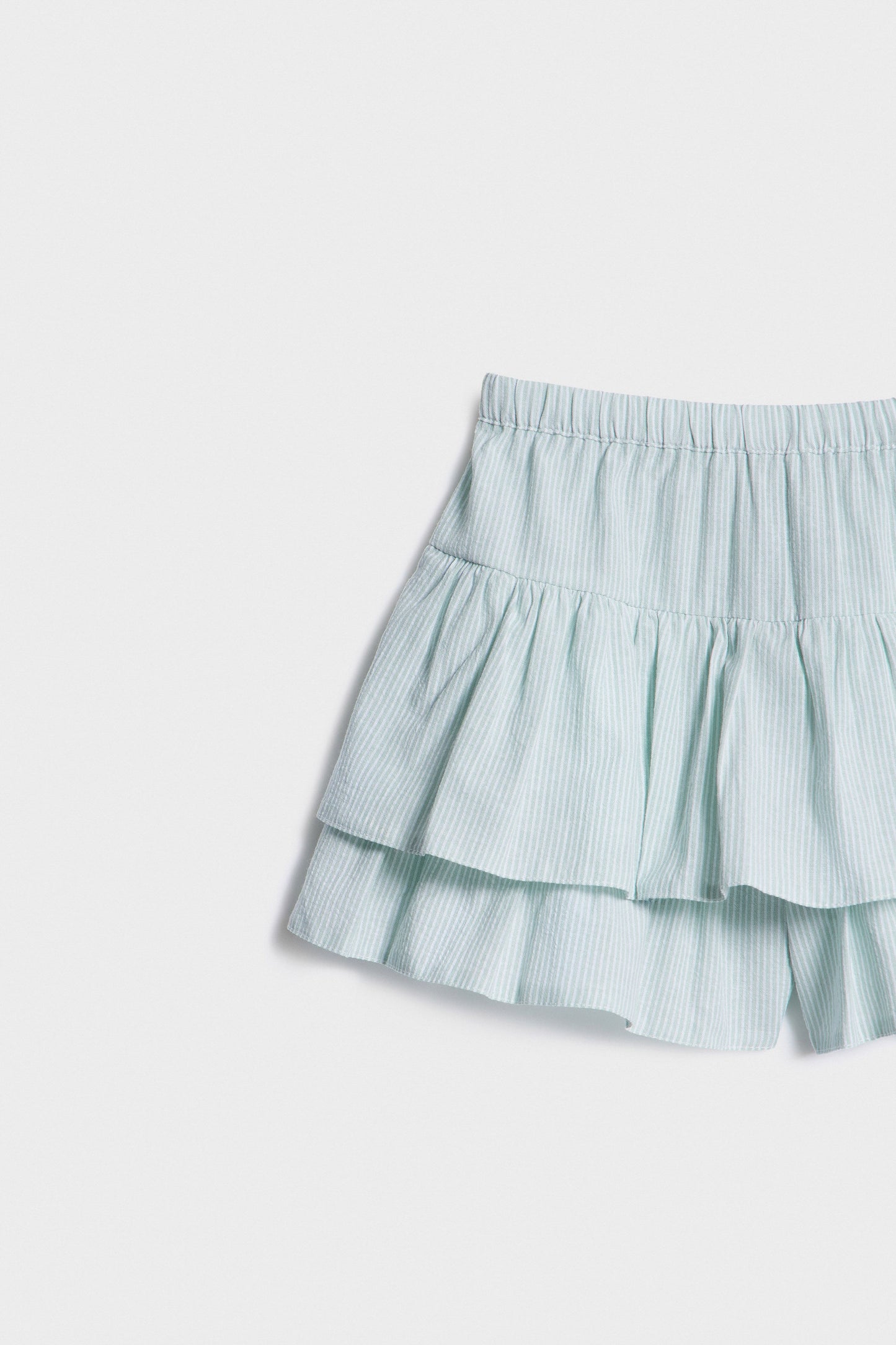 GREEN/WHITE