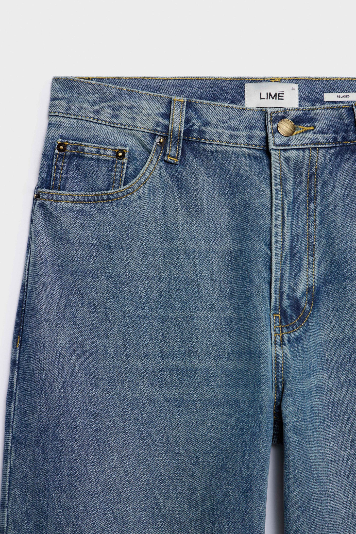 VINTAGE BLUE