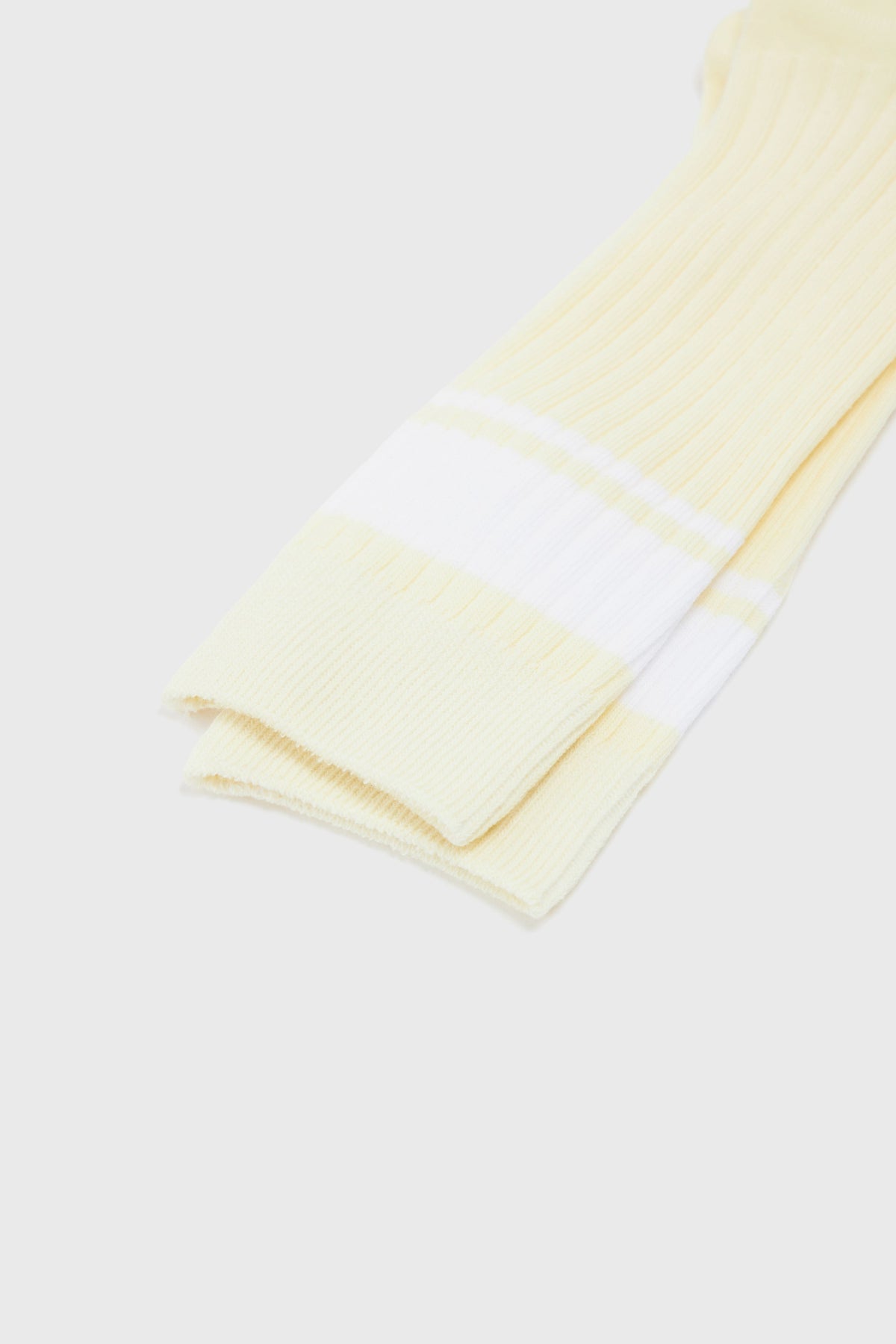 LIGHT YELLOW