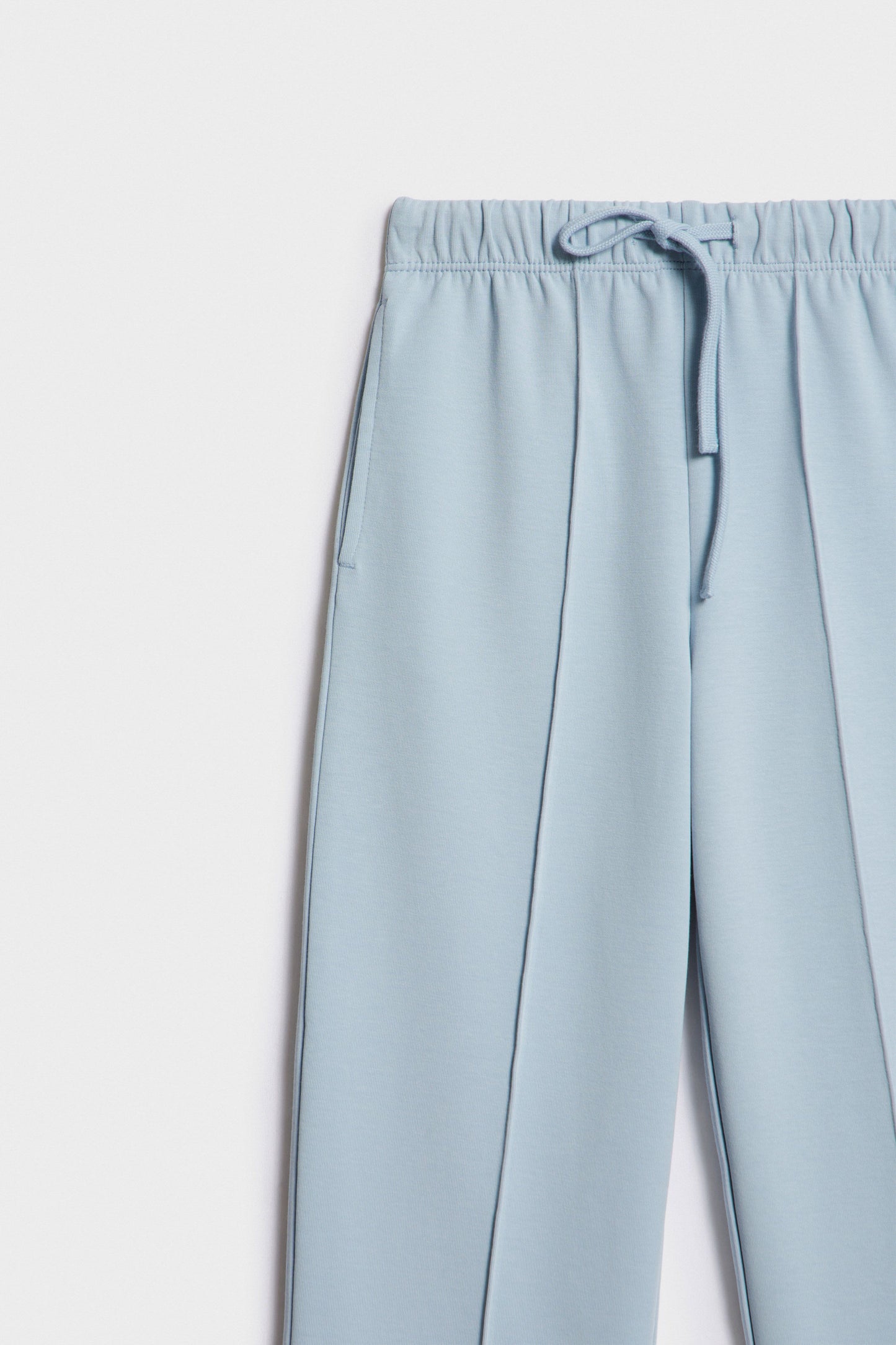GREY BLUE