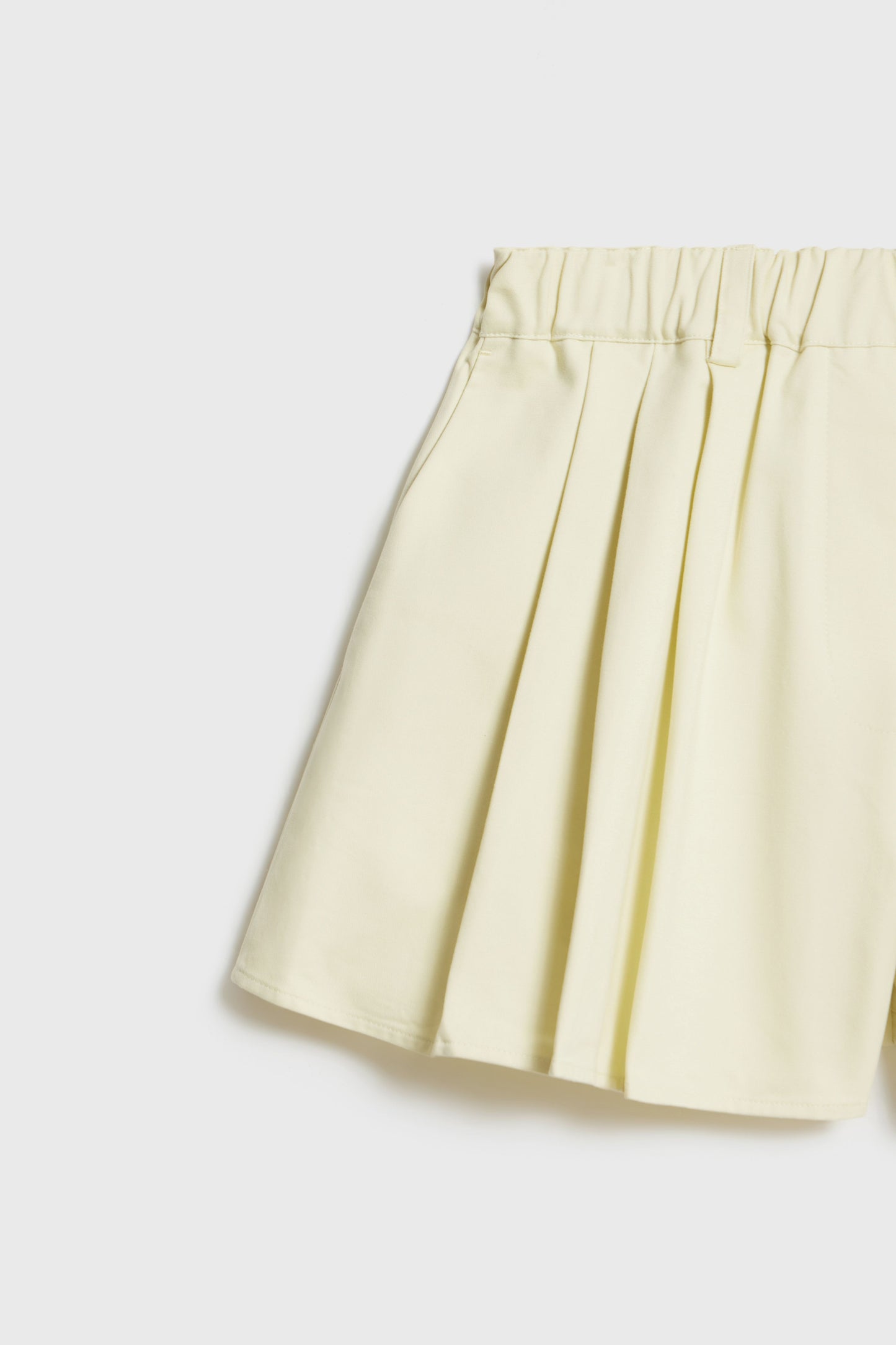 LIGHT YELLOW