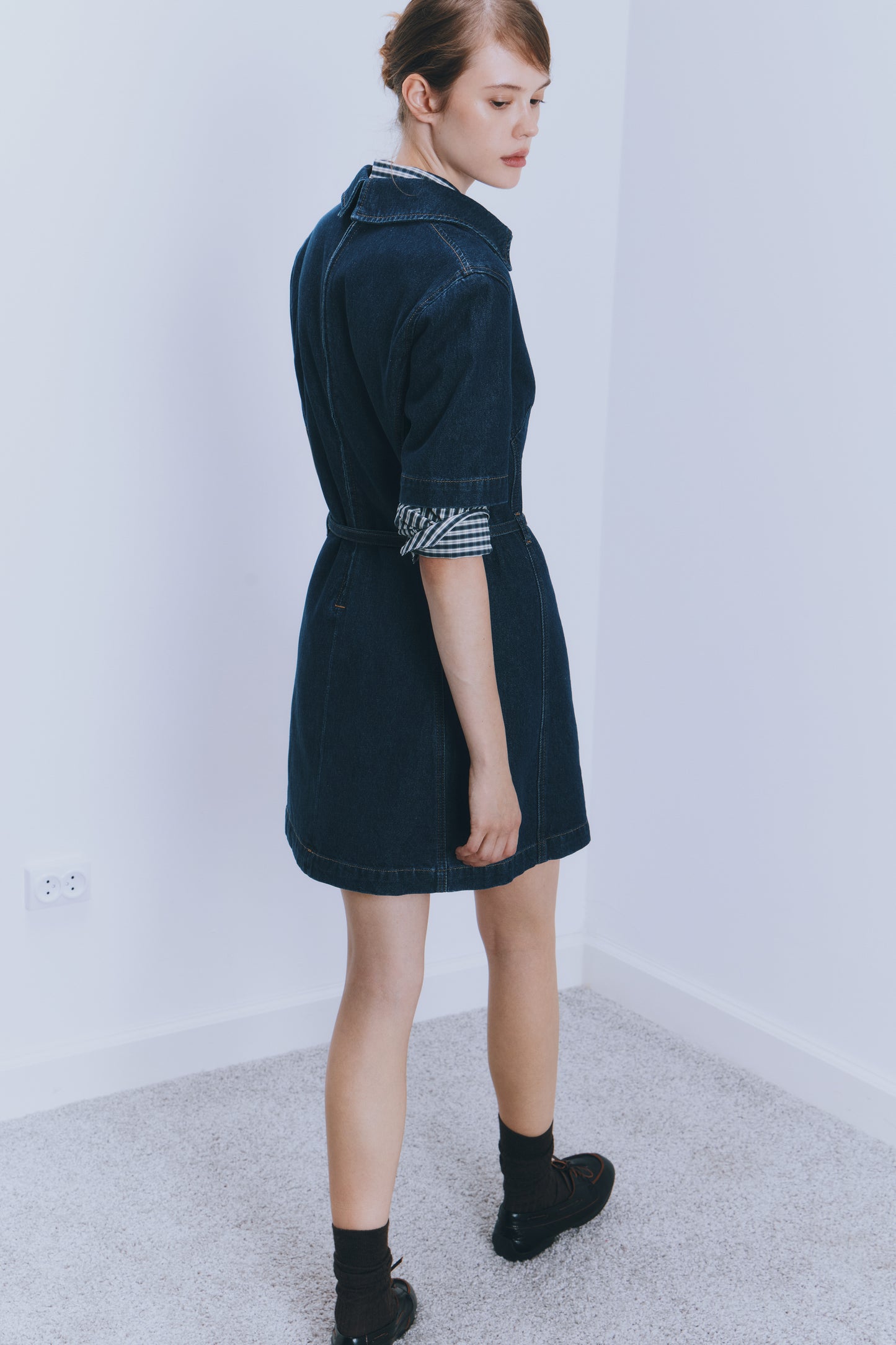 DARK BLUE