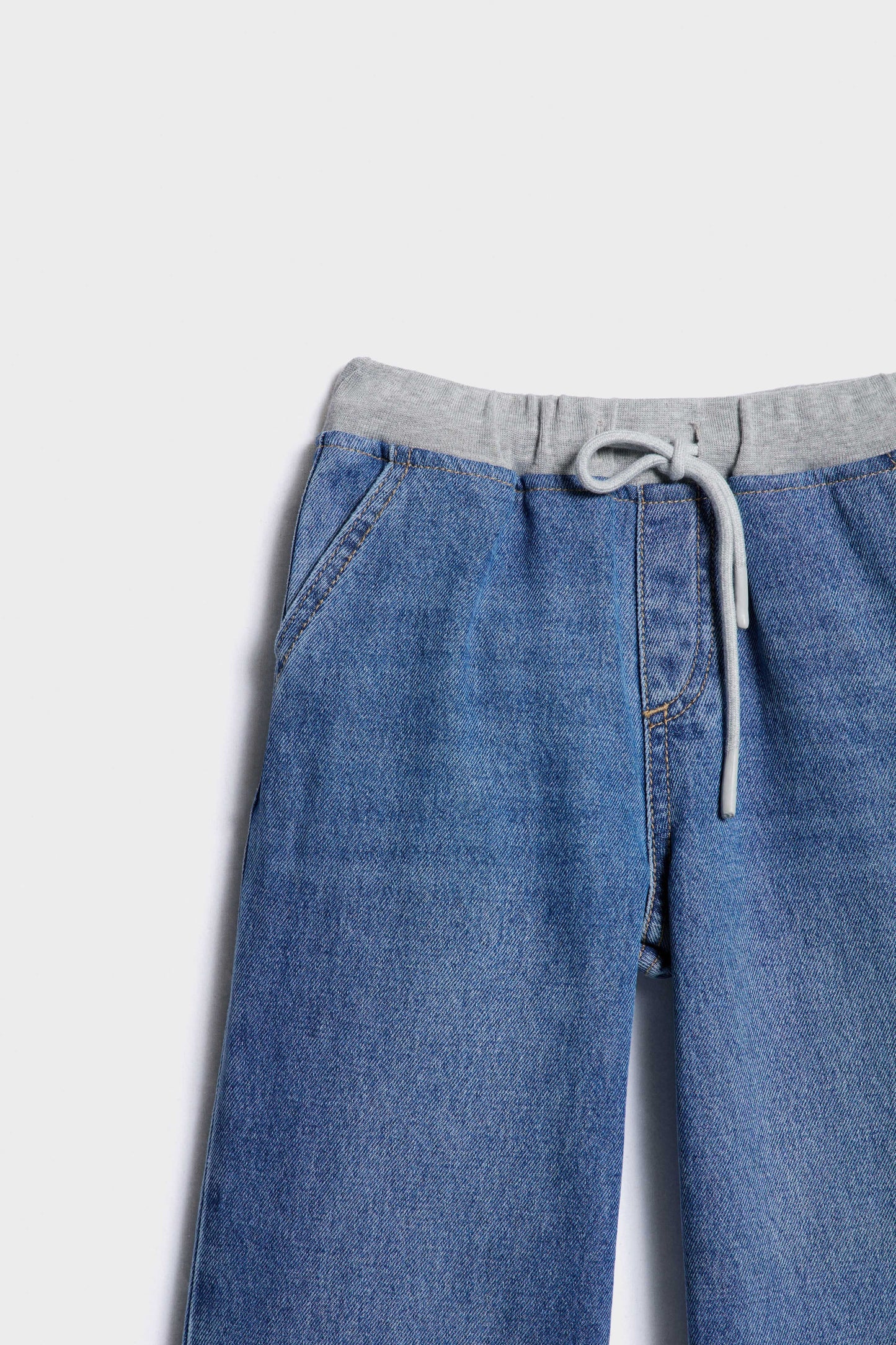 VINTAGE BLUE