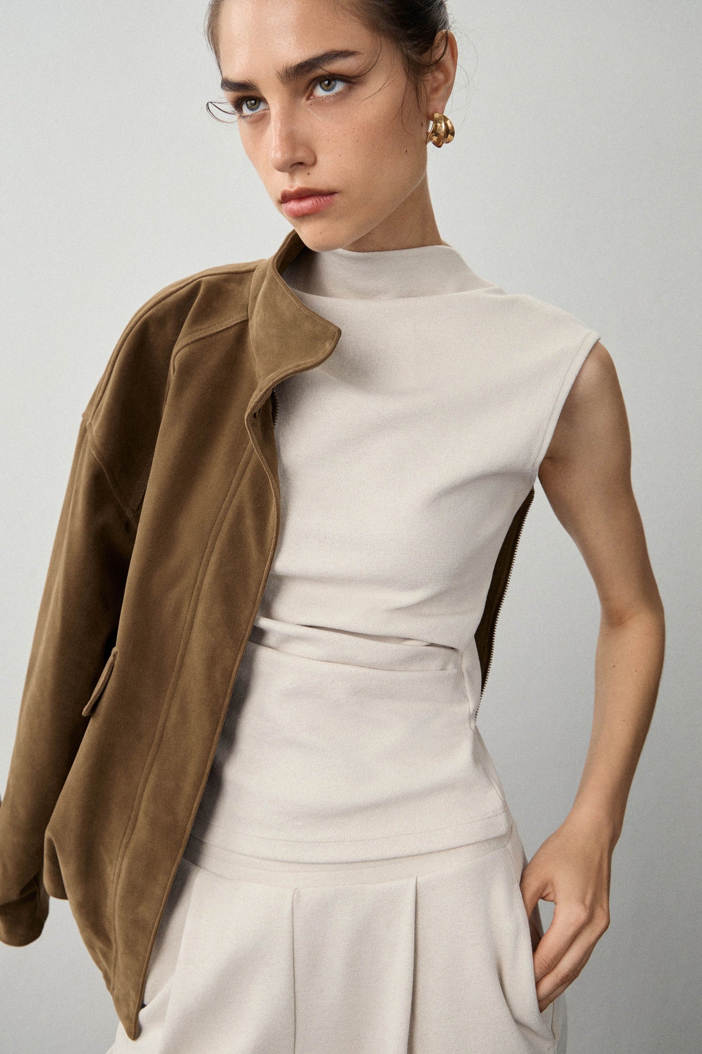 POWDER BEIGE