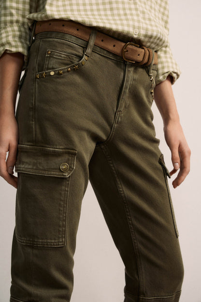KHAKI