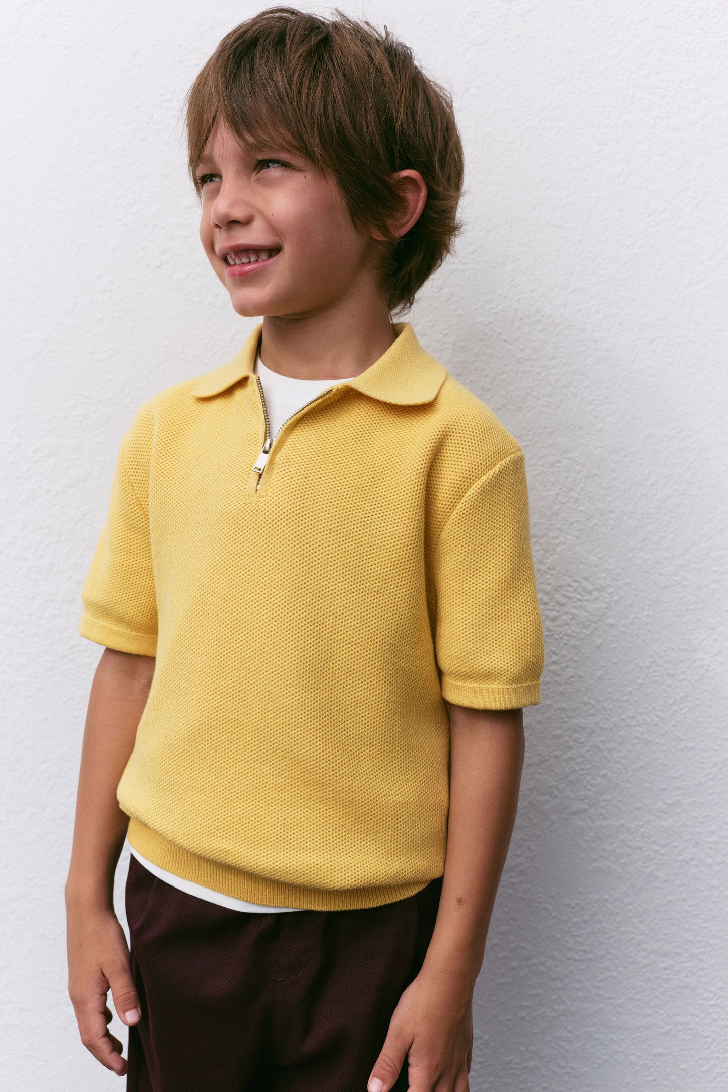 LIGHT YELLOW