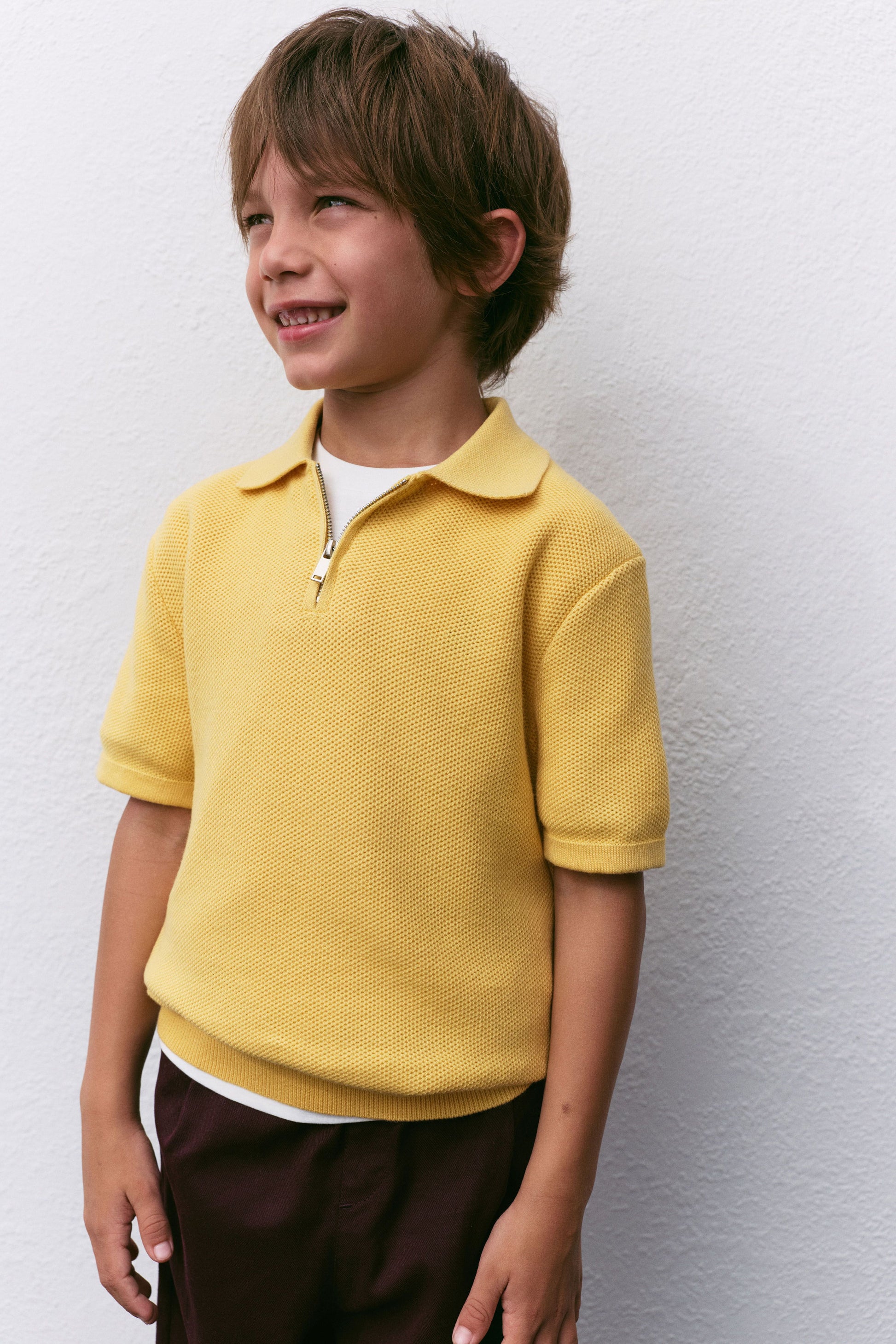 LIGHT YELLOW