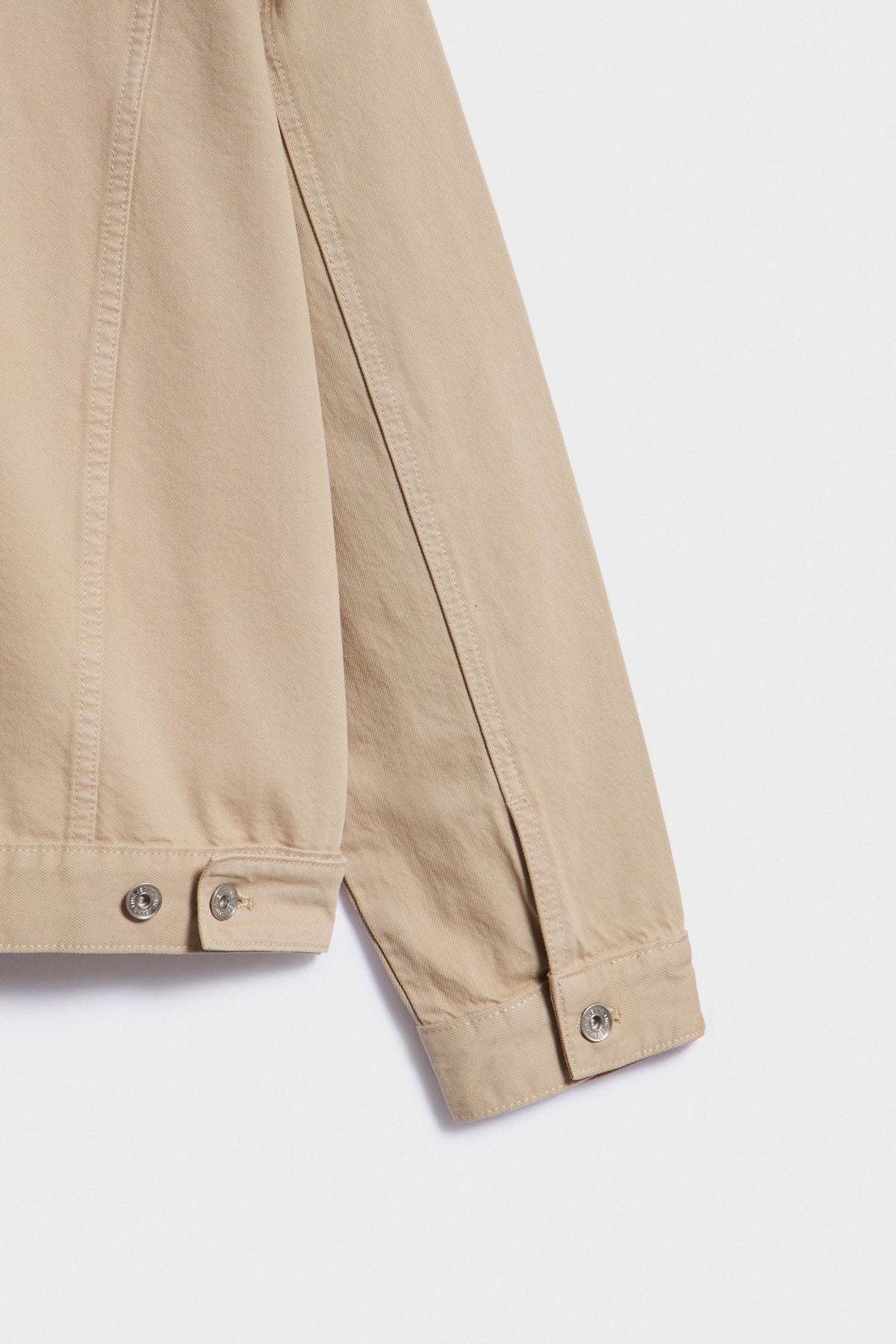 LIGHT BEIGE