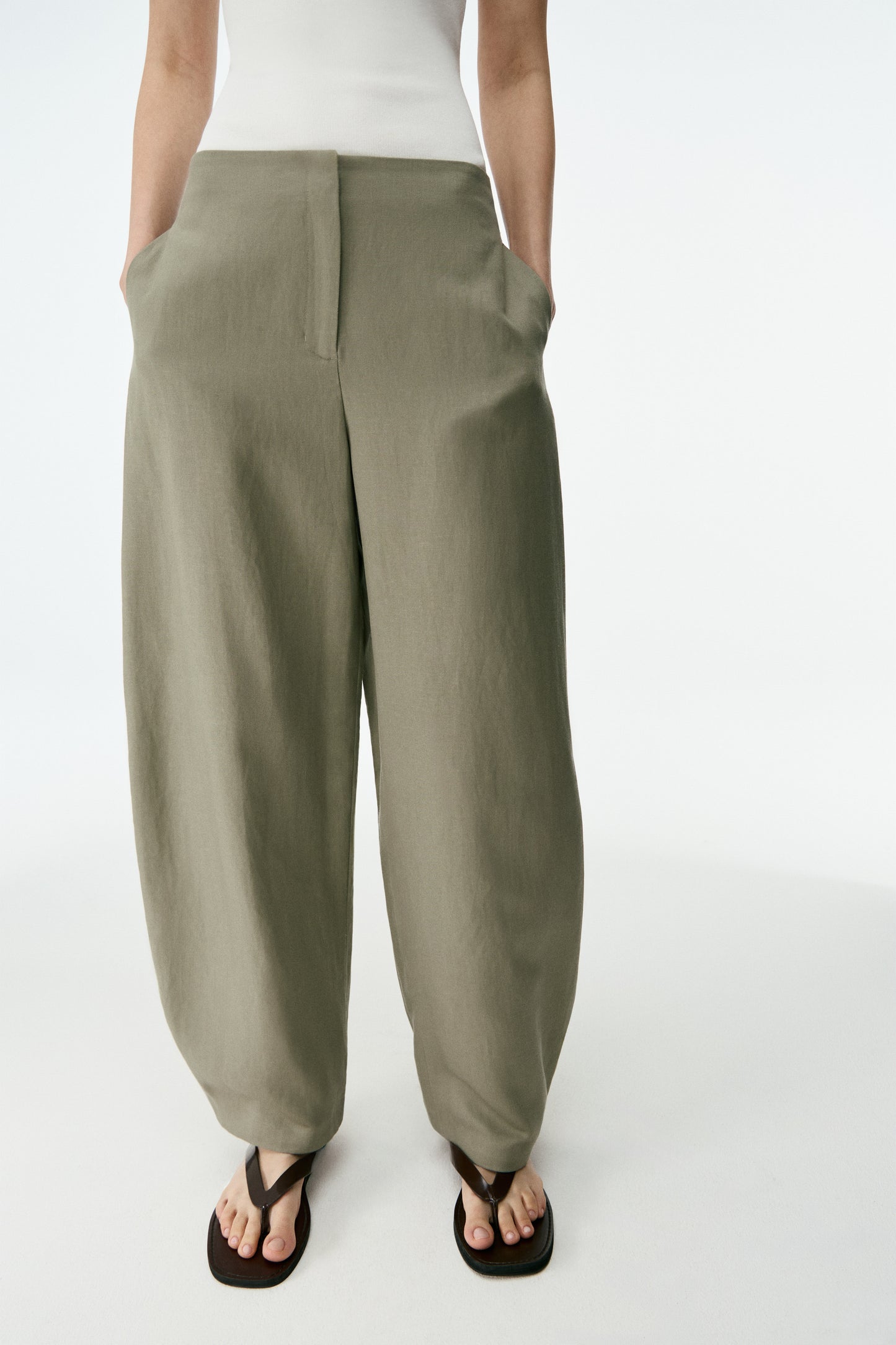 LIGHT KHAKI