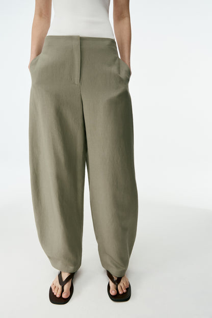 LIGHT KHAKI