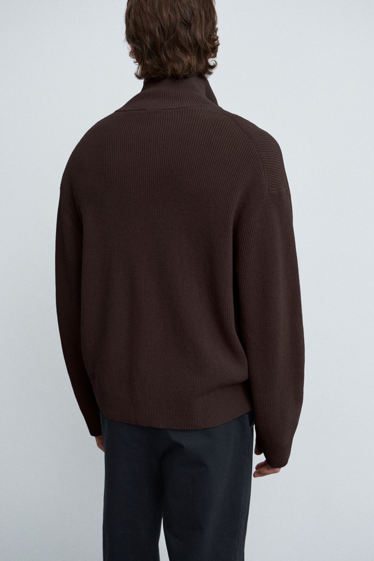 DARK BROWN