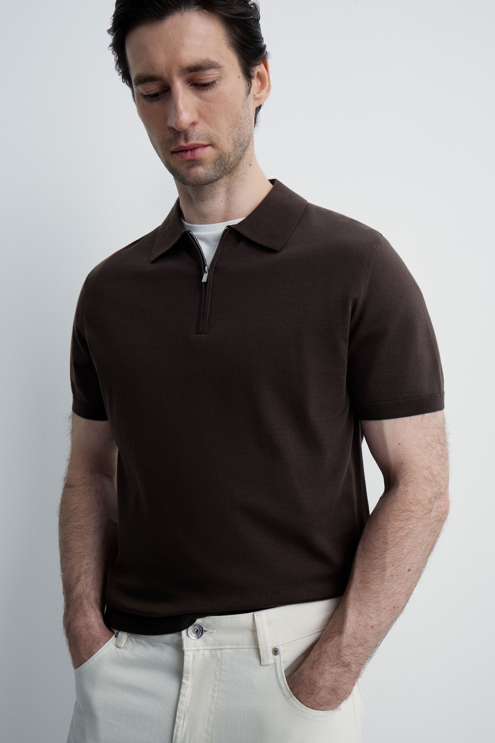 DARK BROWN