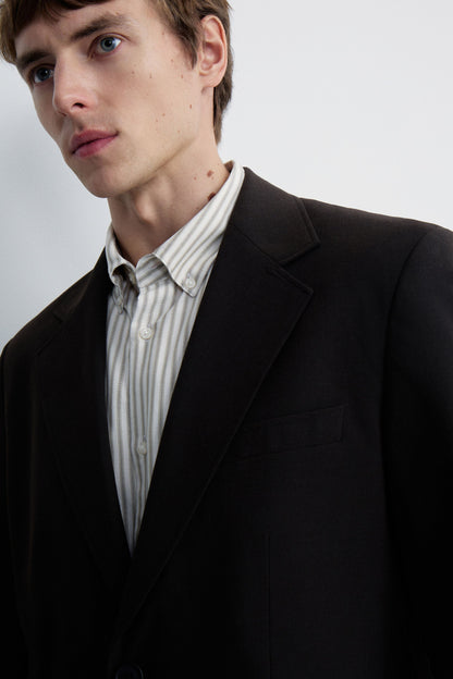 DARK BROWN