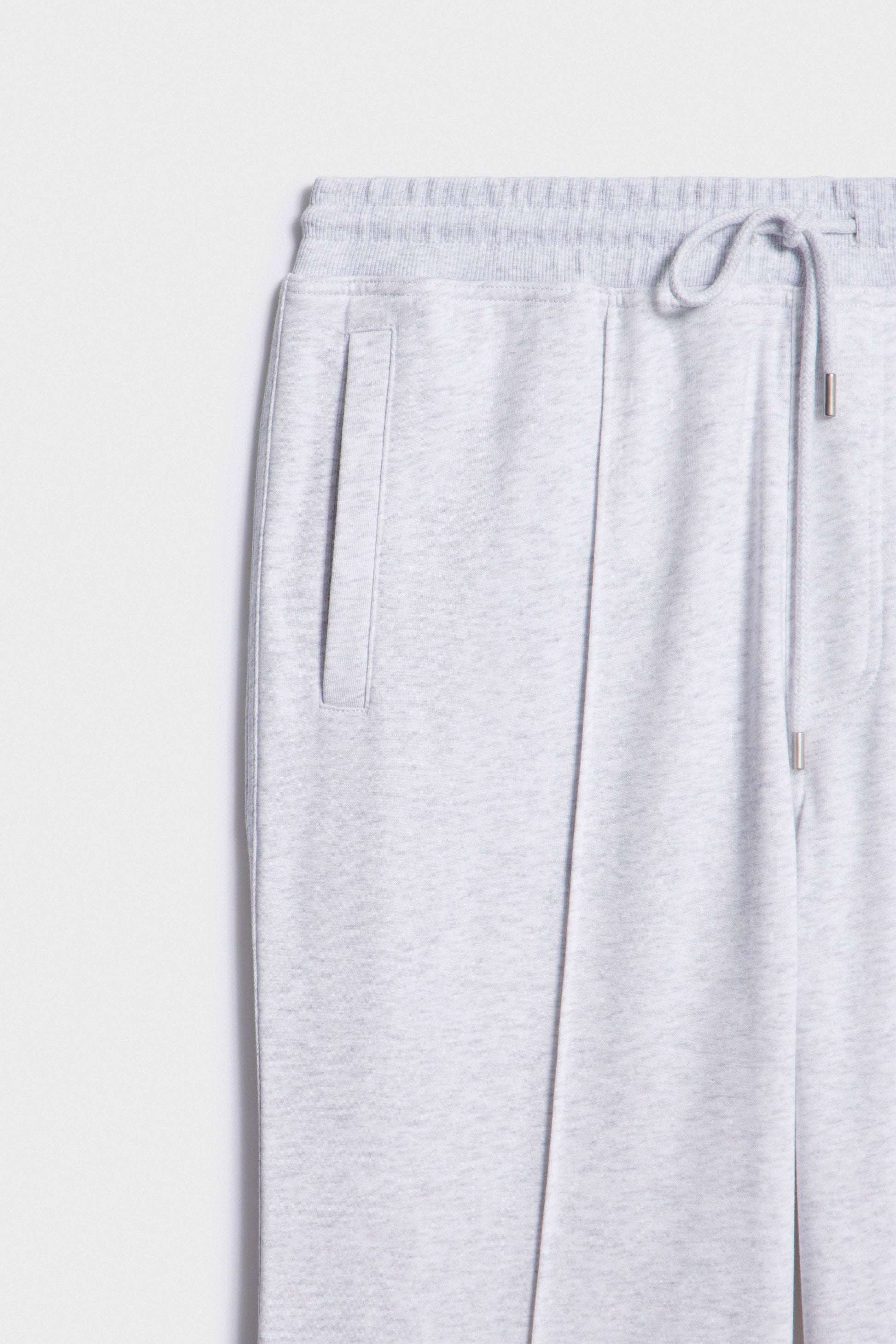 LIGHT GREY MELANGE