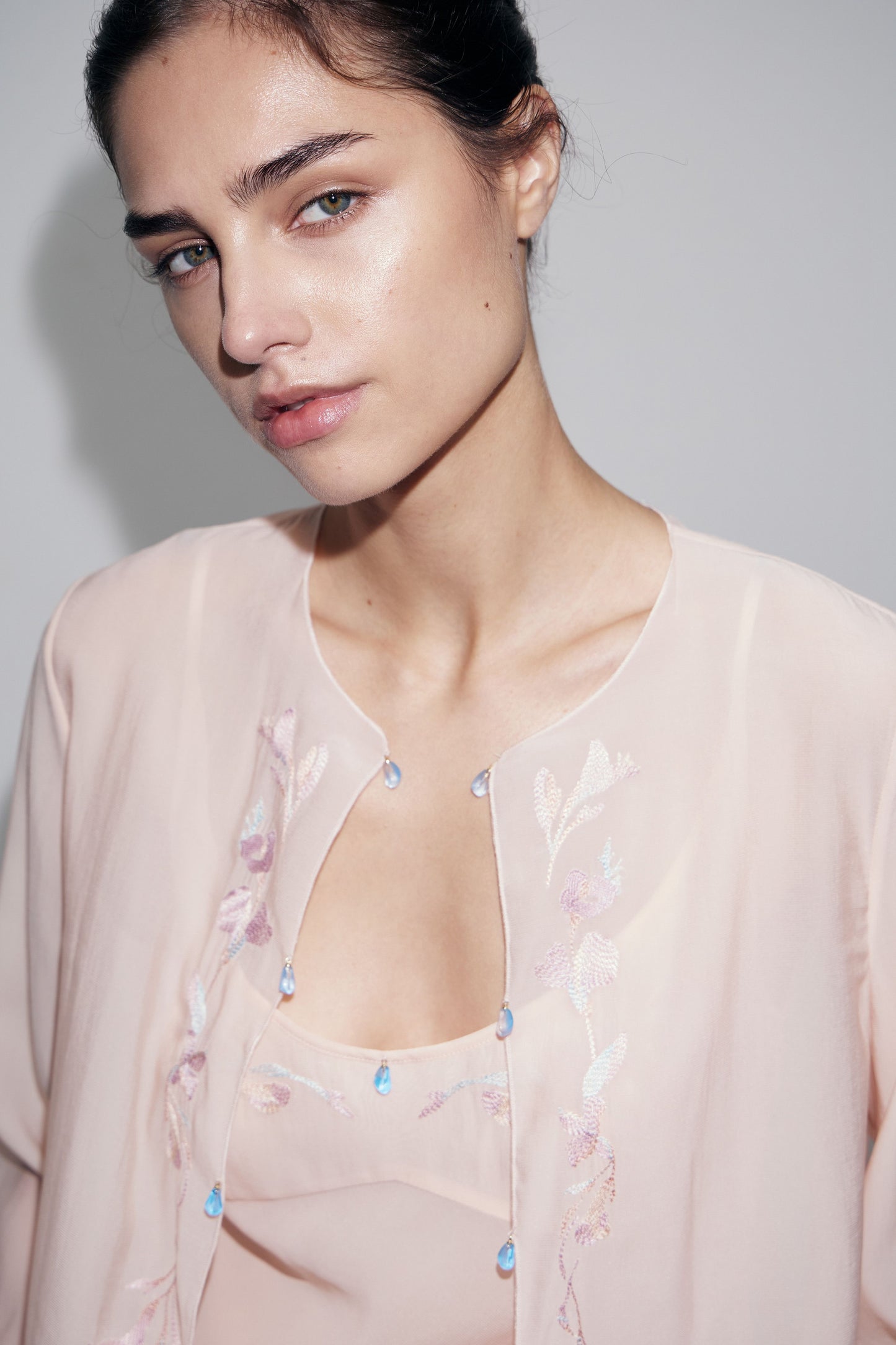 POWDER BEIGE