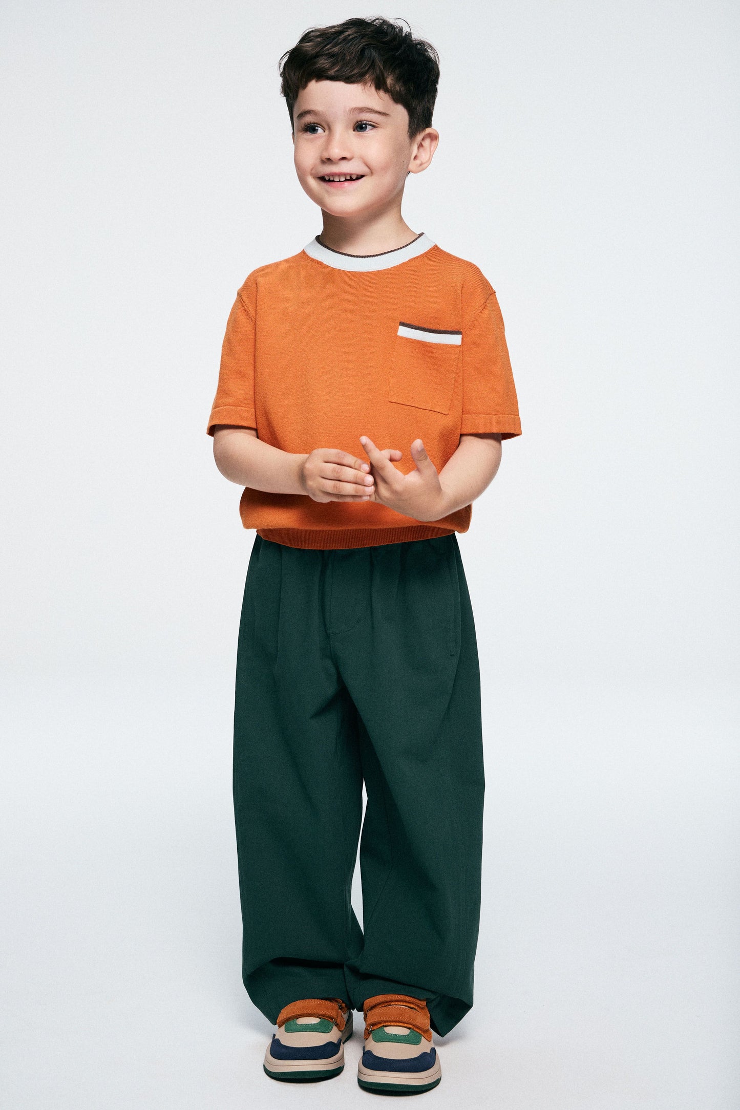 BOTTLE GREEN