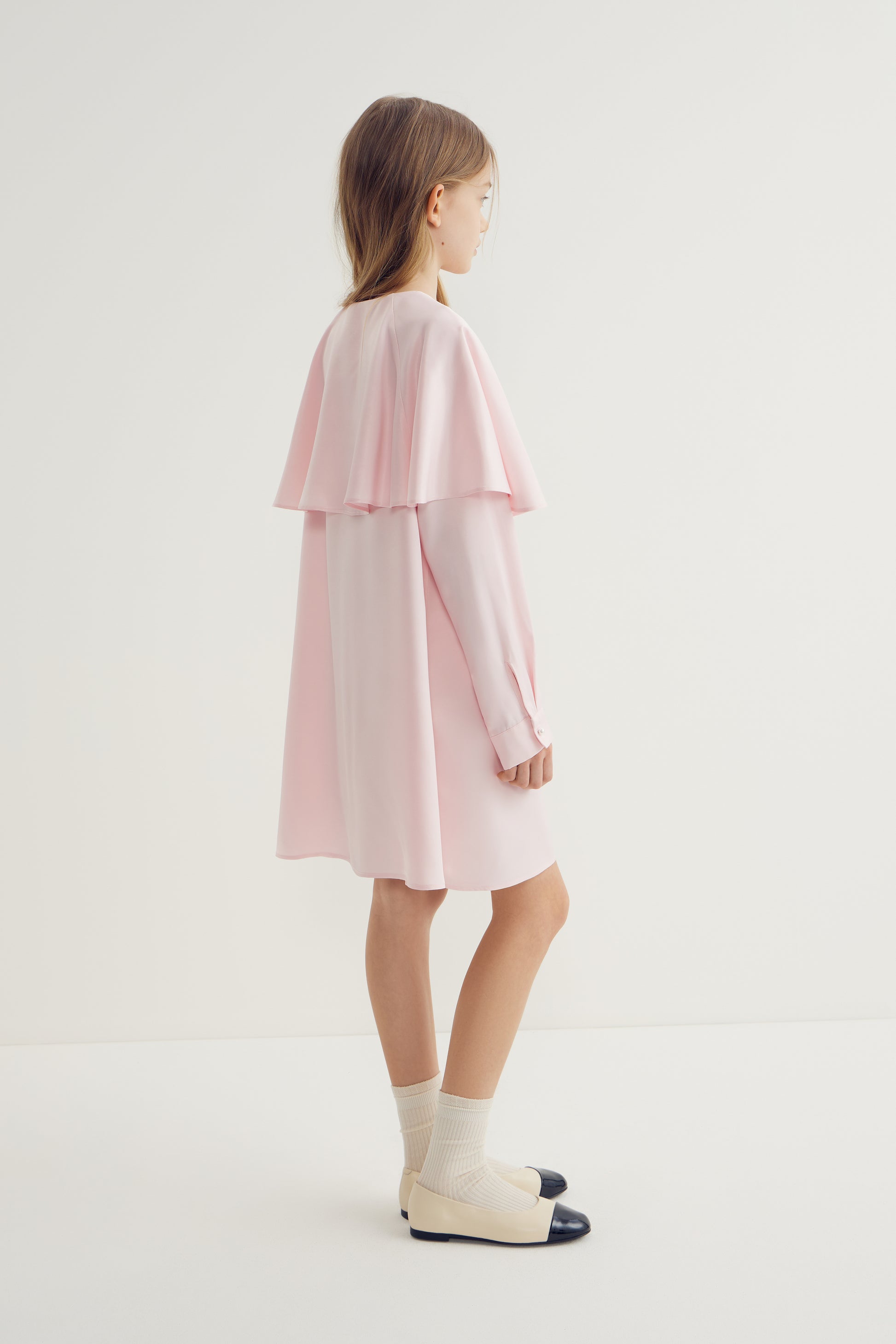 LIGHT PINK