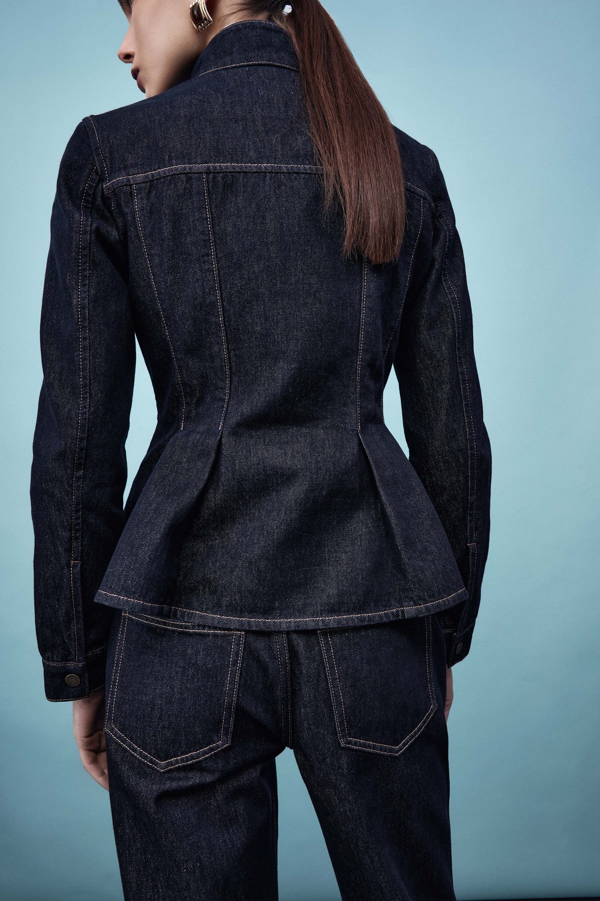 DARK BLUE