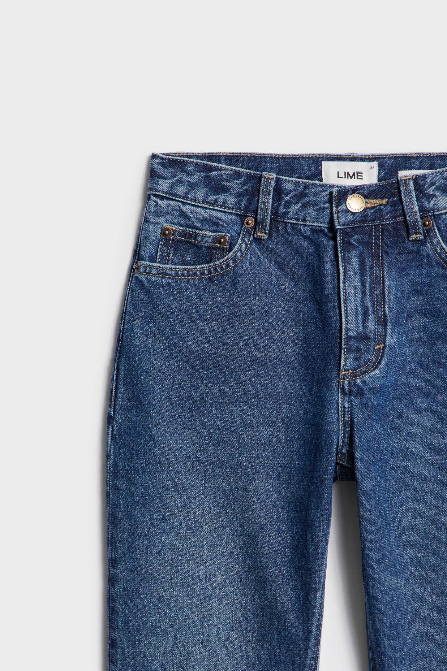 VINTAGE BLUE