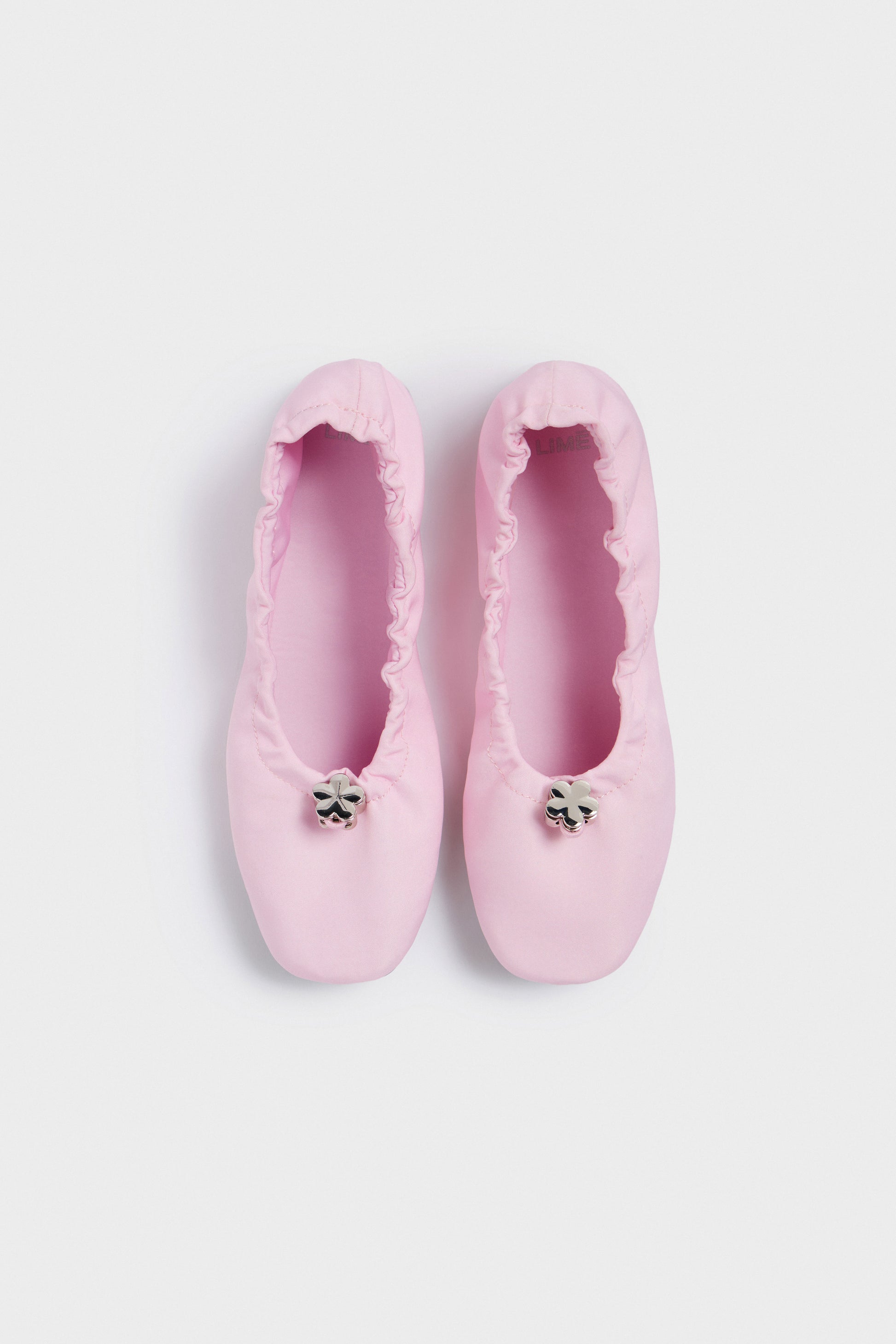 LIGHT PINK