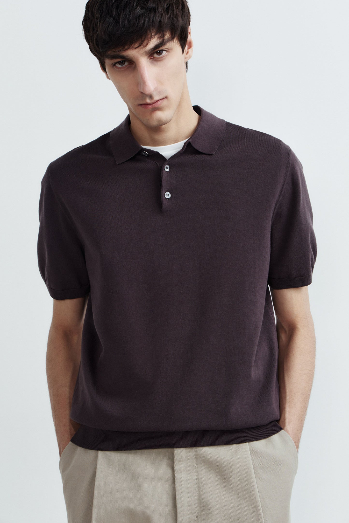 DARK BROWN
