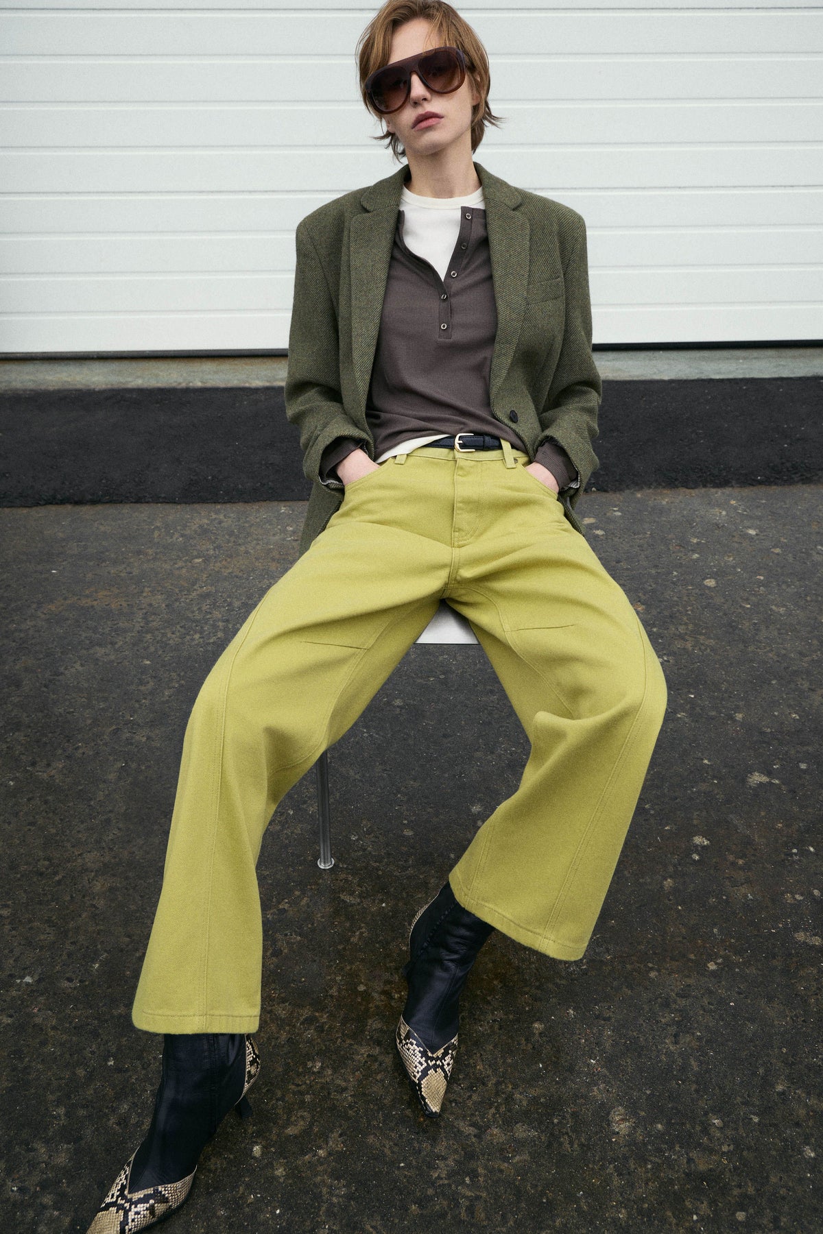 GREEN-YELLOW
