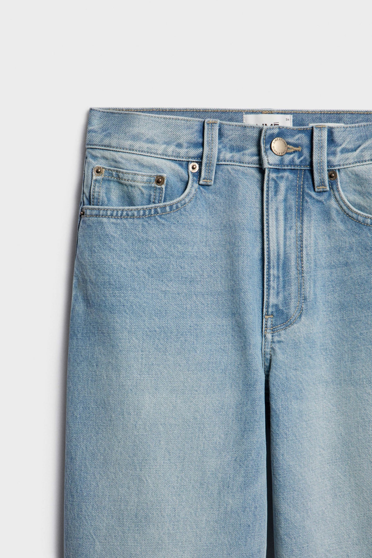 VINTAGE BLUE