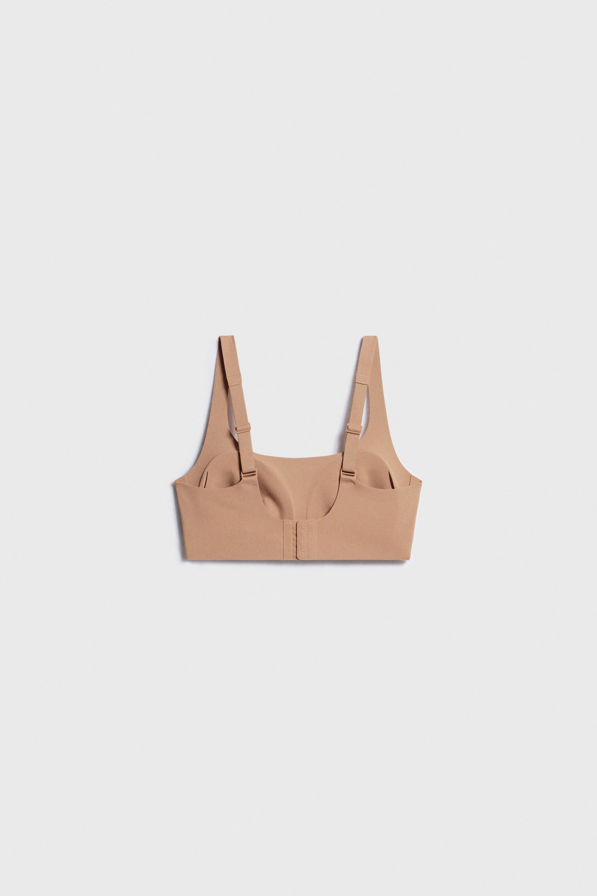 NUDE BEIGE