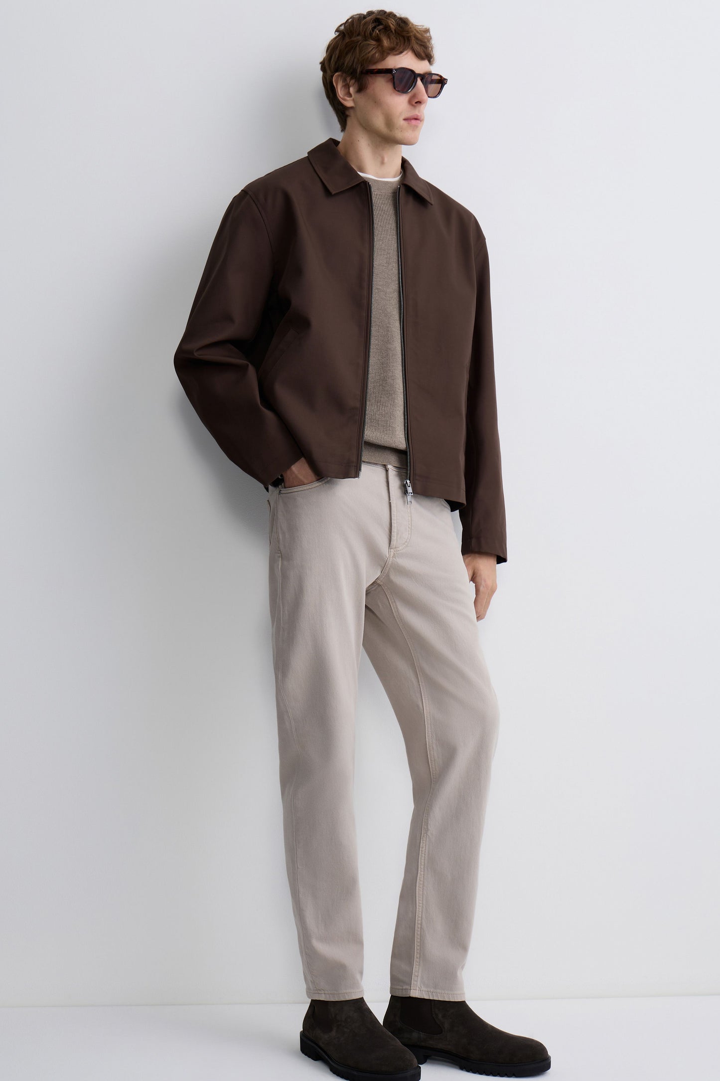 DARK BROWN