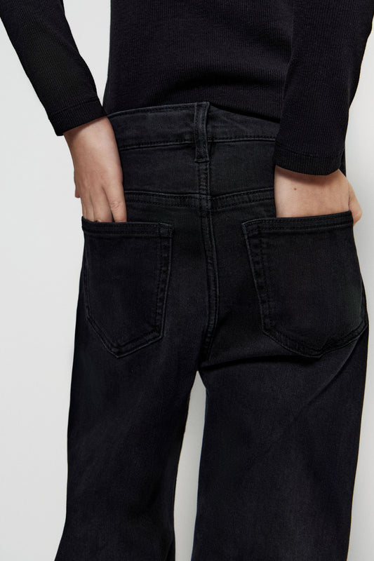 JET BLACK