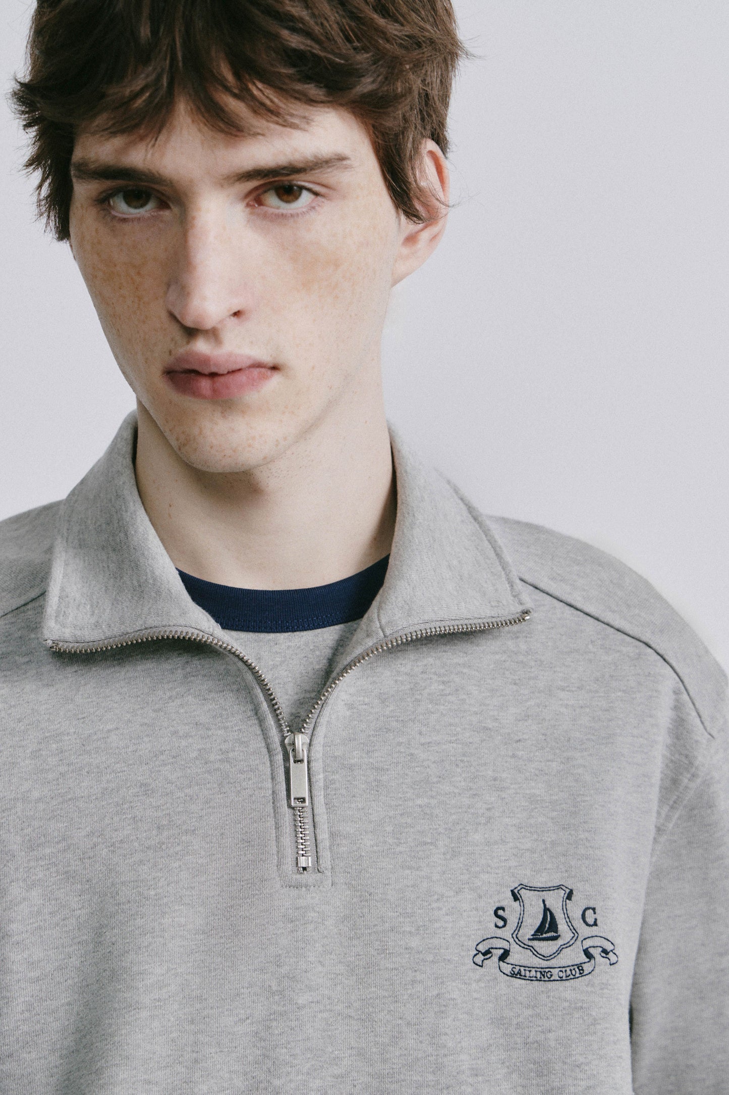 LIGHT GREY MELANGE