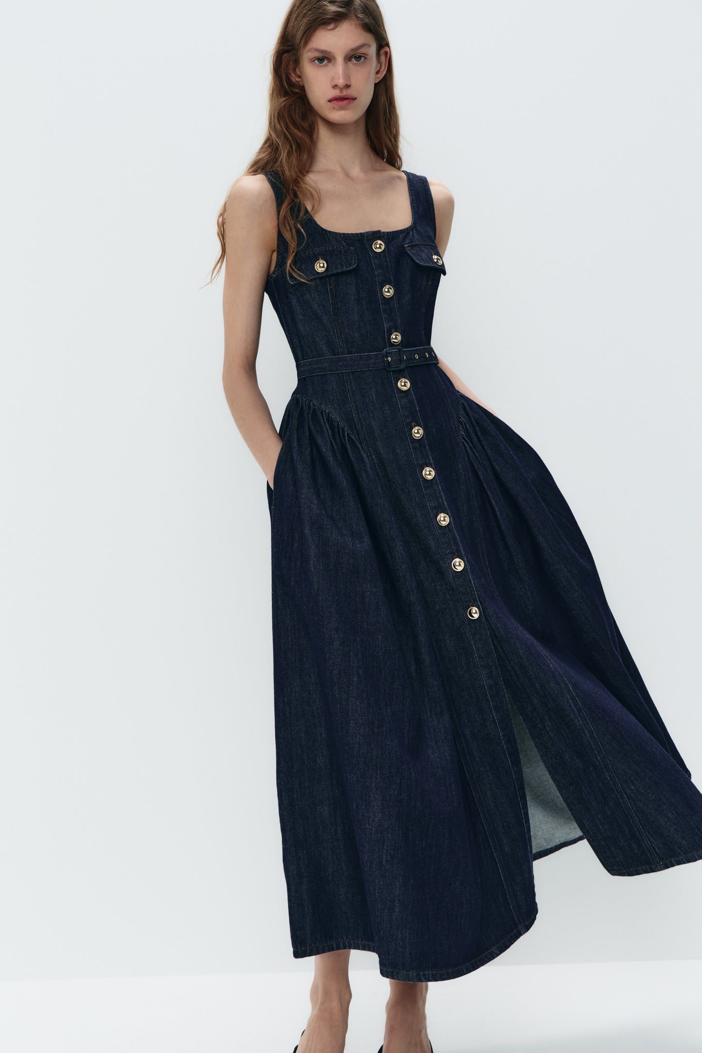 DARK BLUE