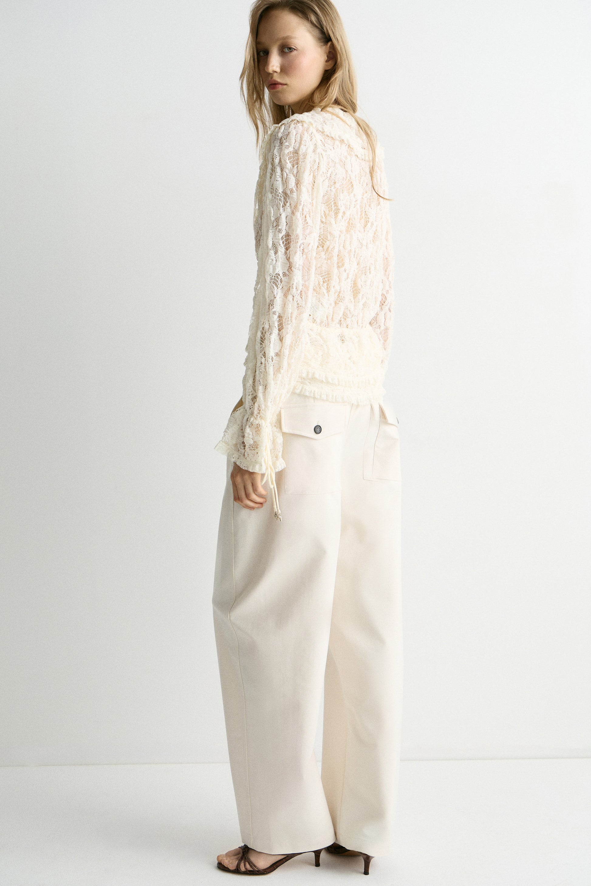 IVORY
