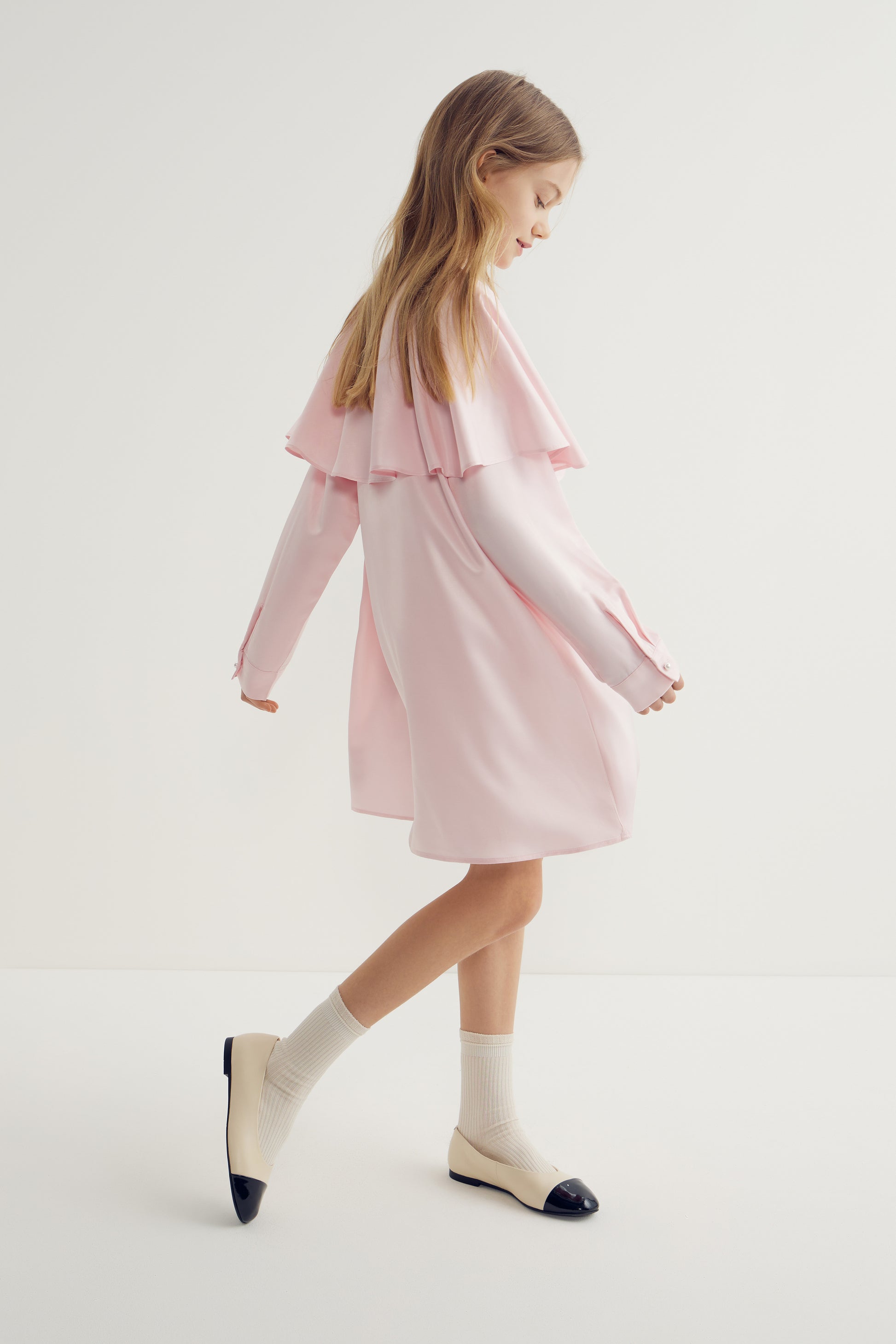 LIGHT PINK