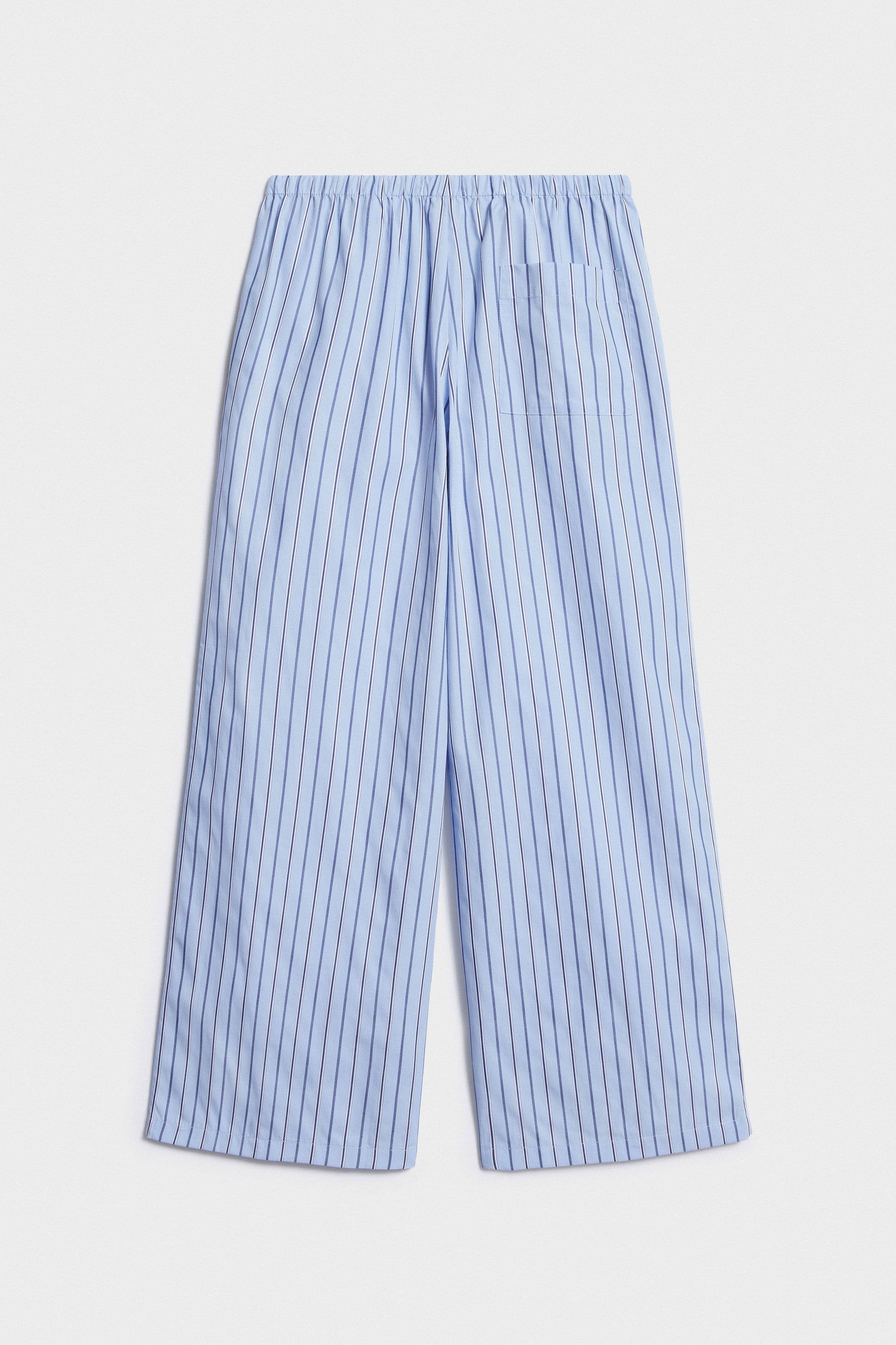 LIGHT BLUE/WHITE