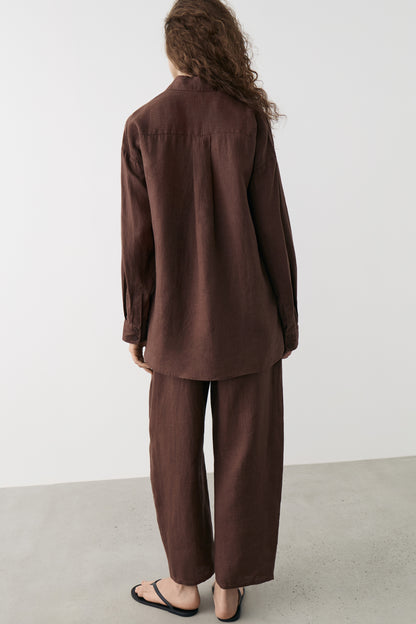 DARK BROWN