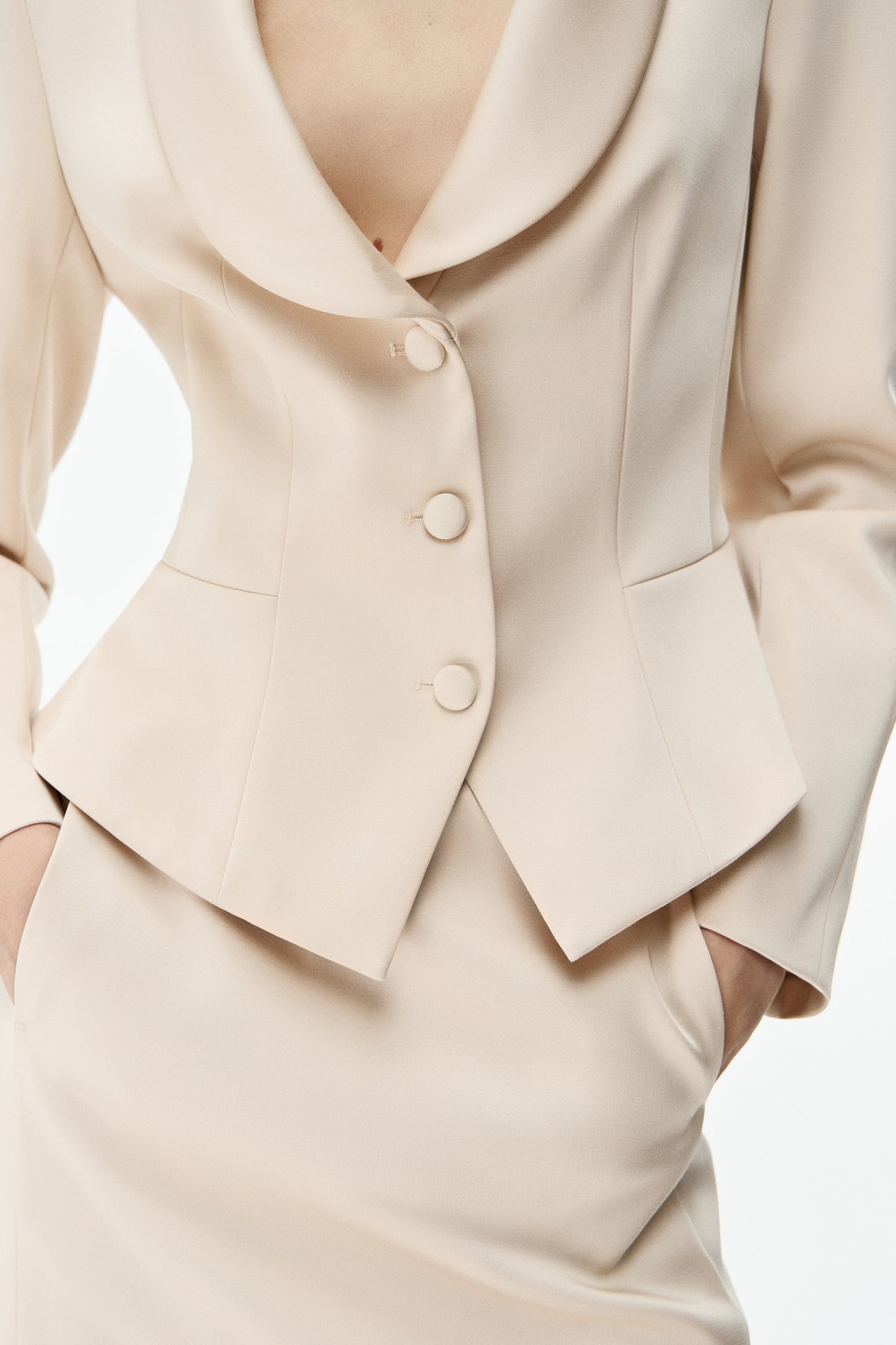 POWDER BEIGE