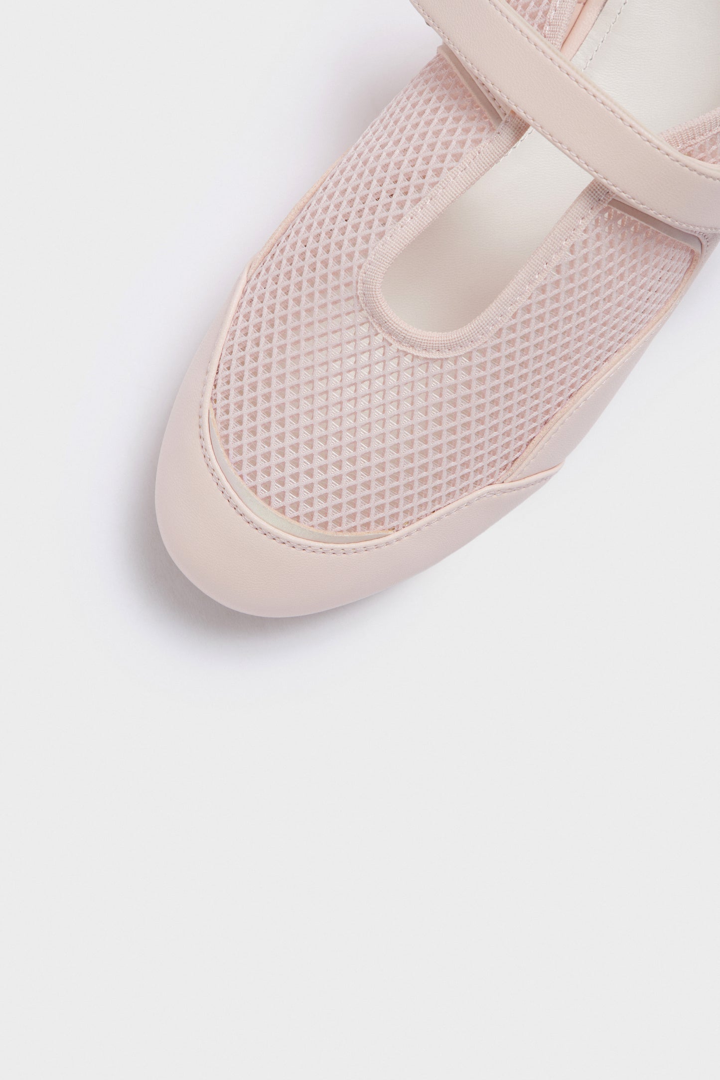 LIGHT PINK