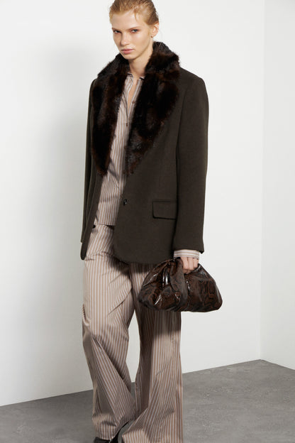 DARK BROWN