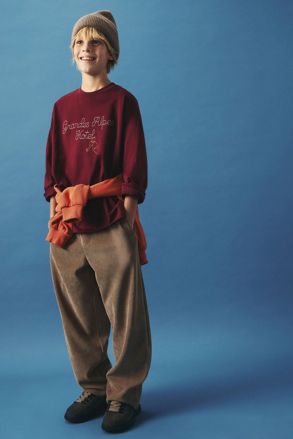 MAROON