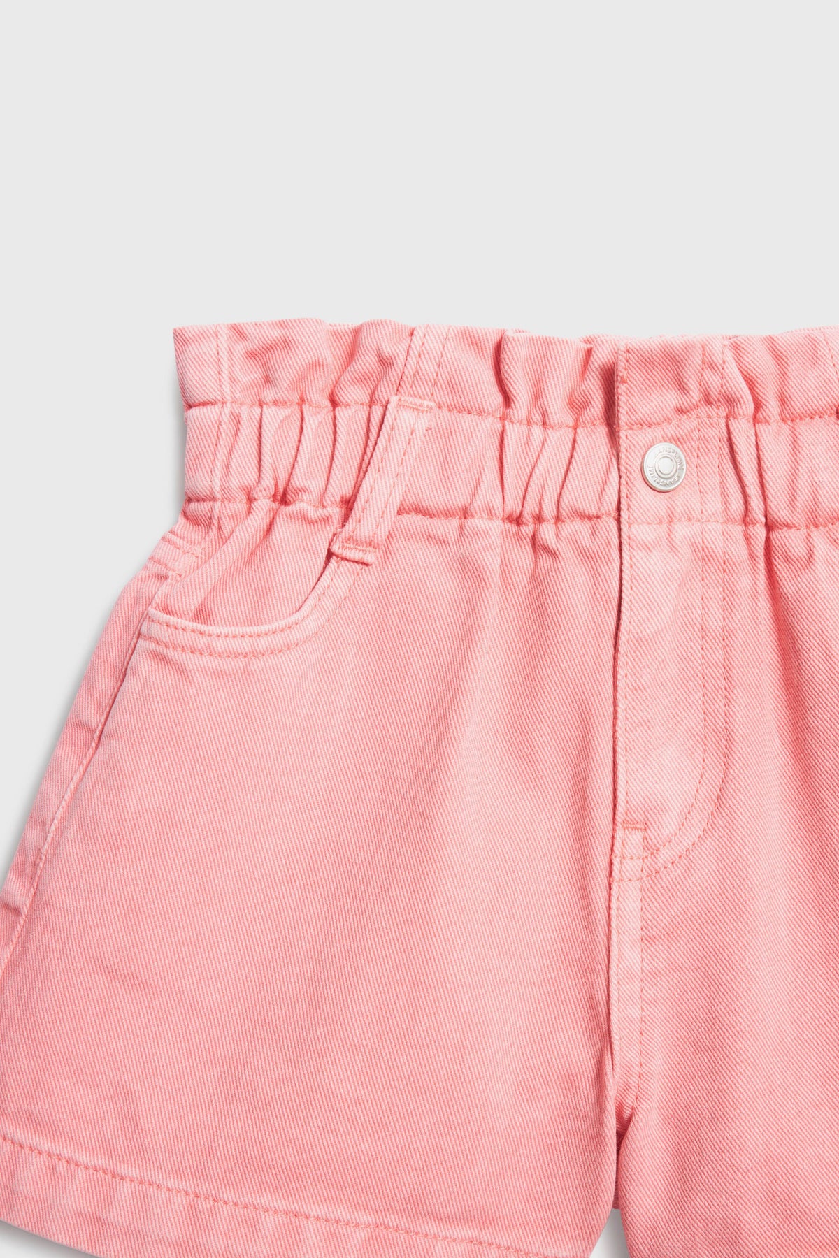 BRIGHT PINK