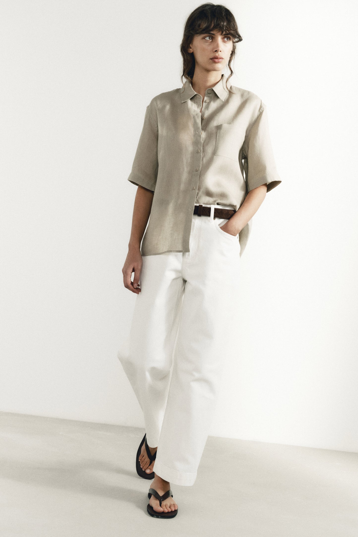 GREY BEIGE