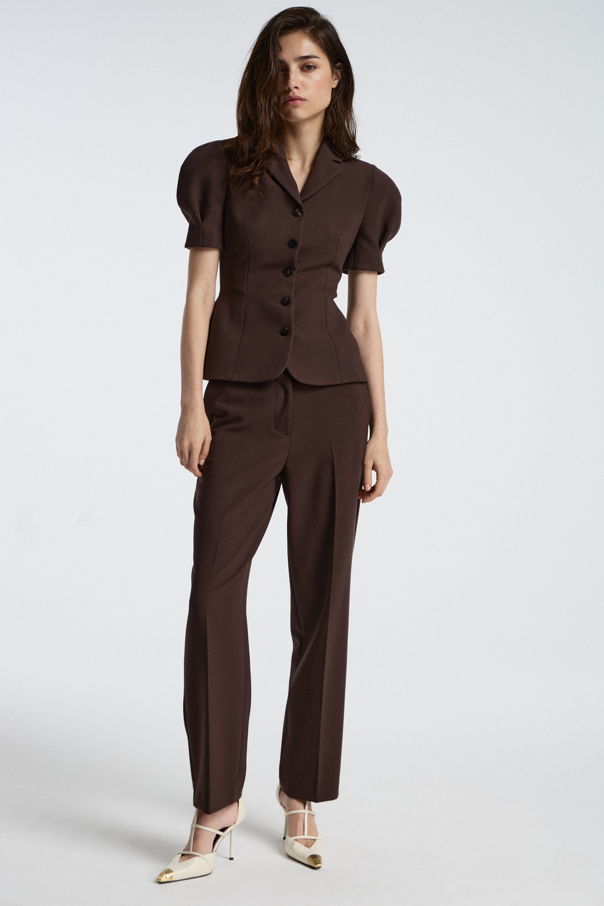 DARK BROWN