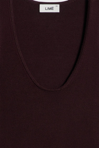DARK BROWN