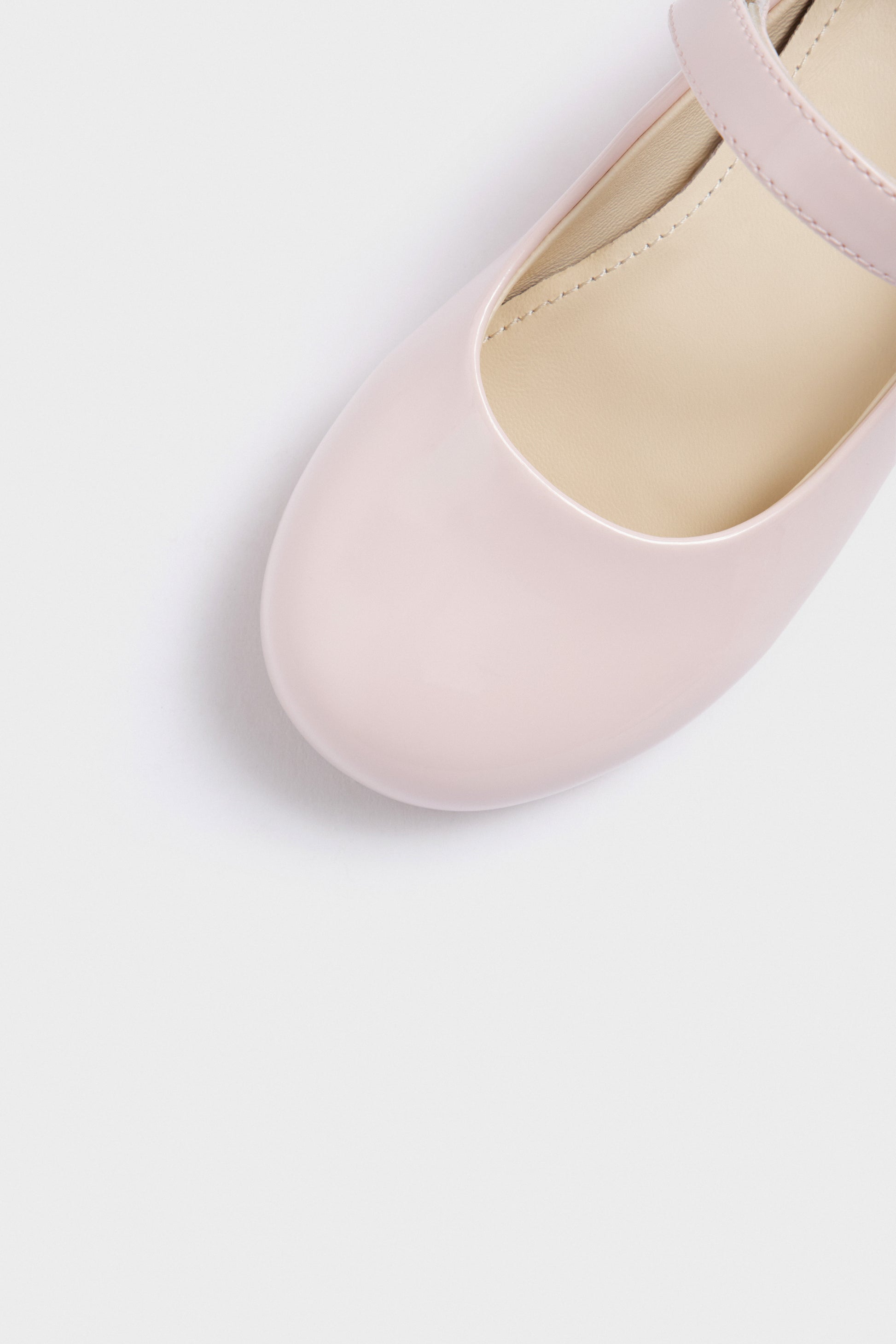 LIGHT PINK
