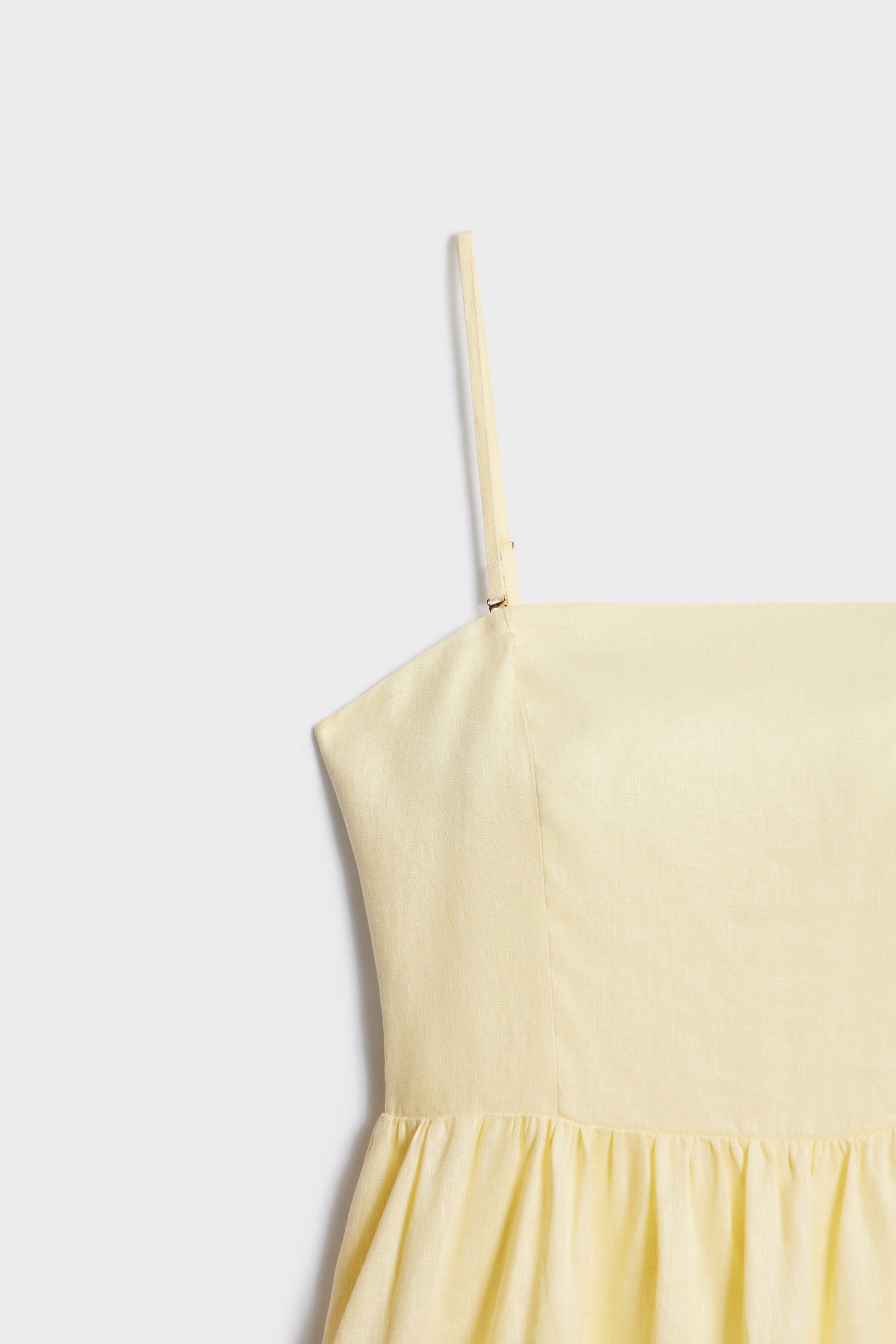 LIGHT YELLOW