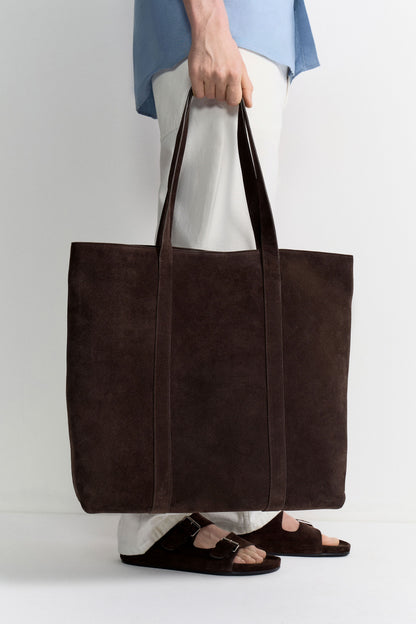 DARK BROWN