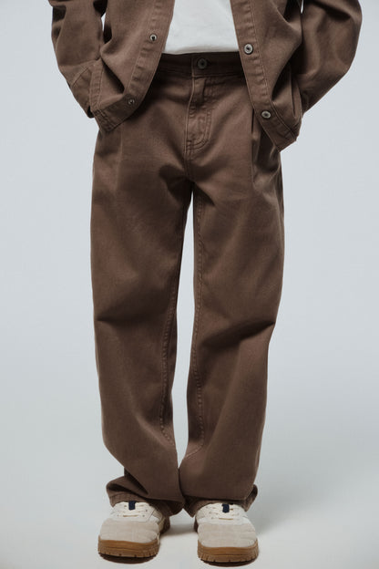 GRAY BROWN