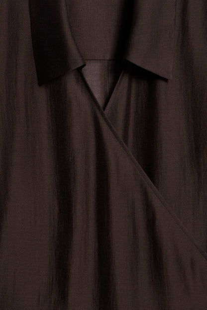 DARK BROWN